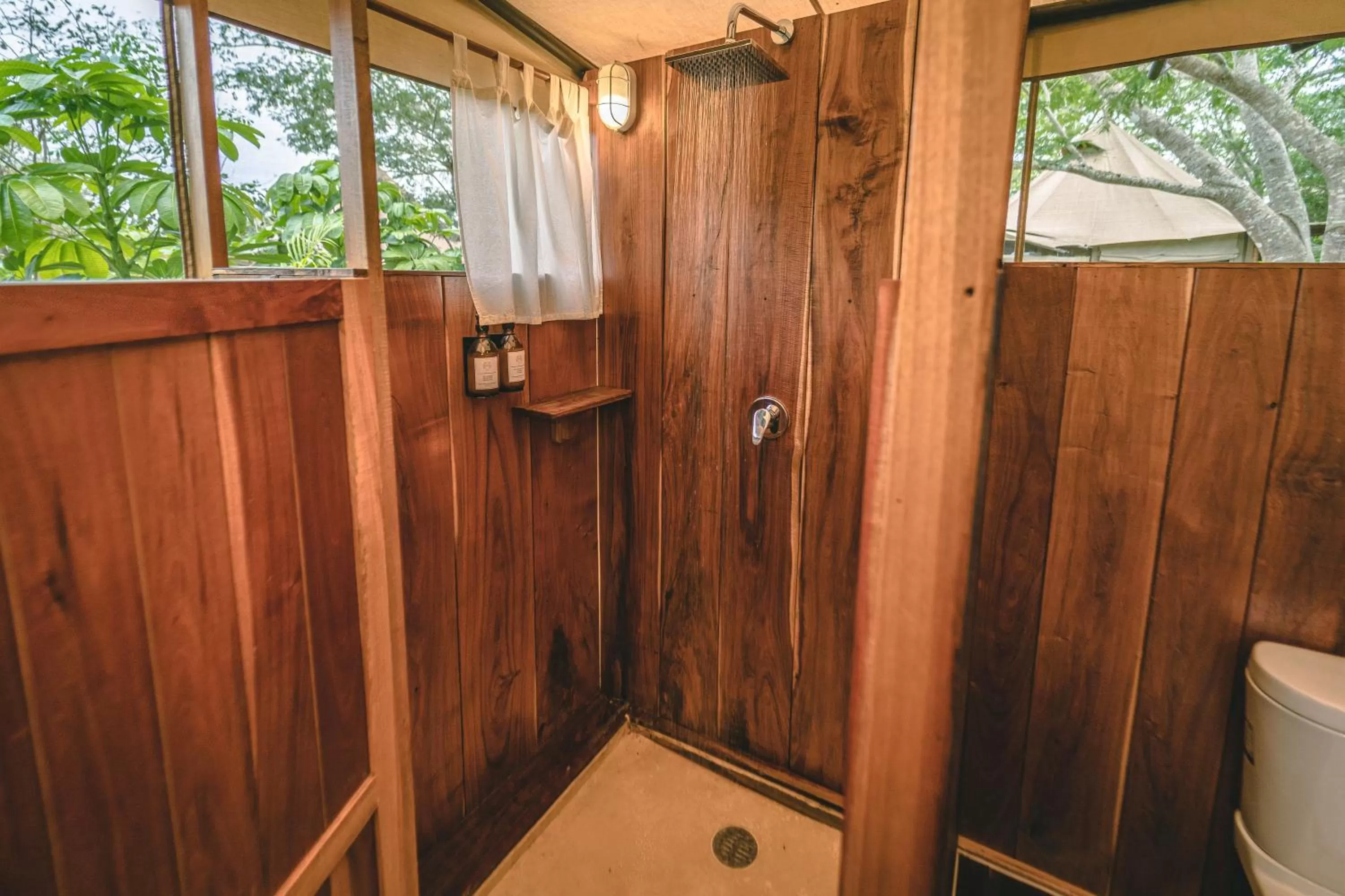 Bathroom in Destino Mío Mayan Jungle Retreat