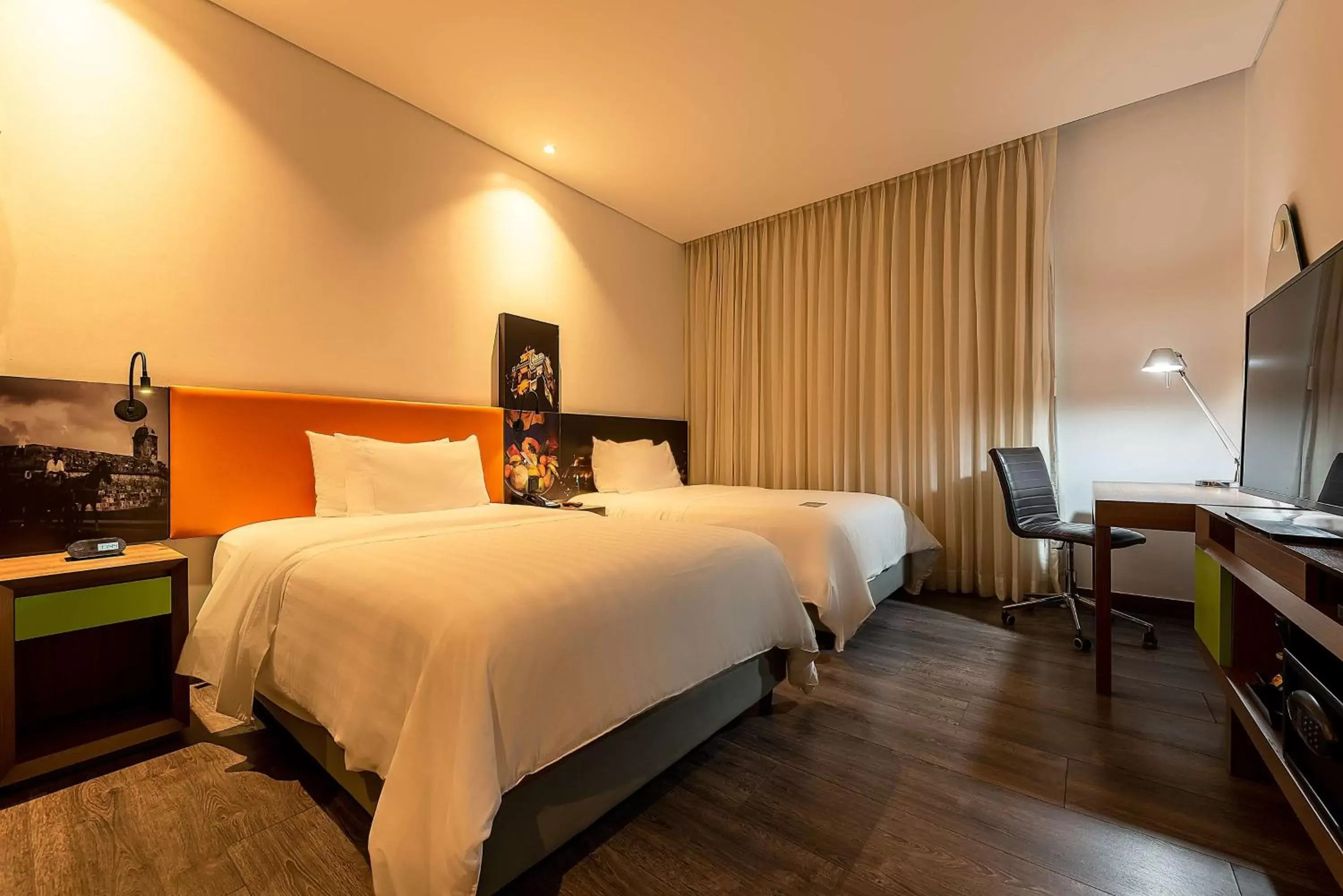 Bedroom, Bed in Hampton by Hilton Cartagena