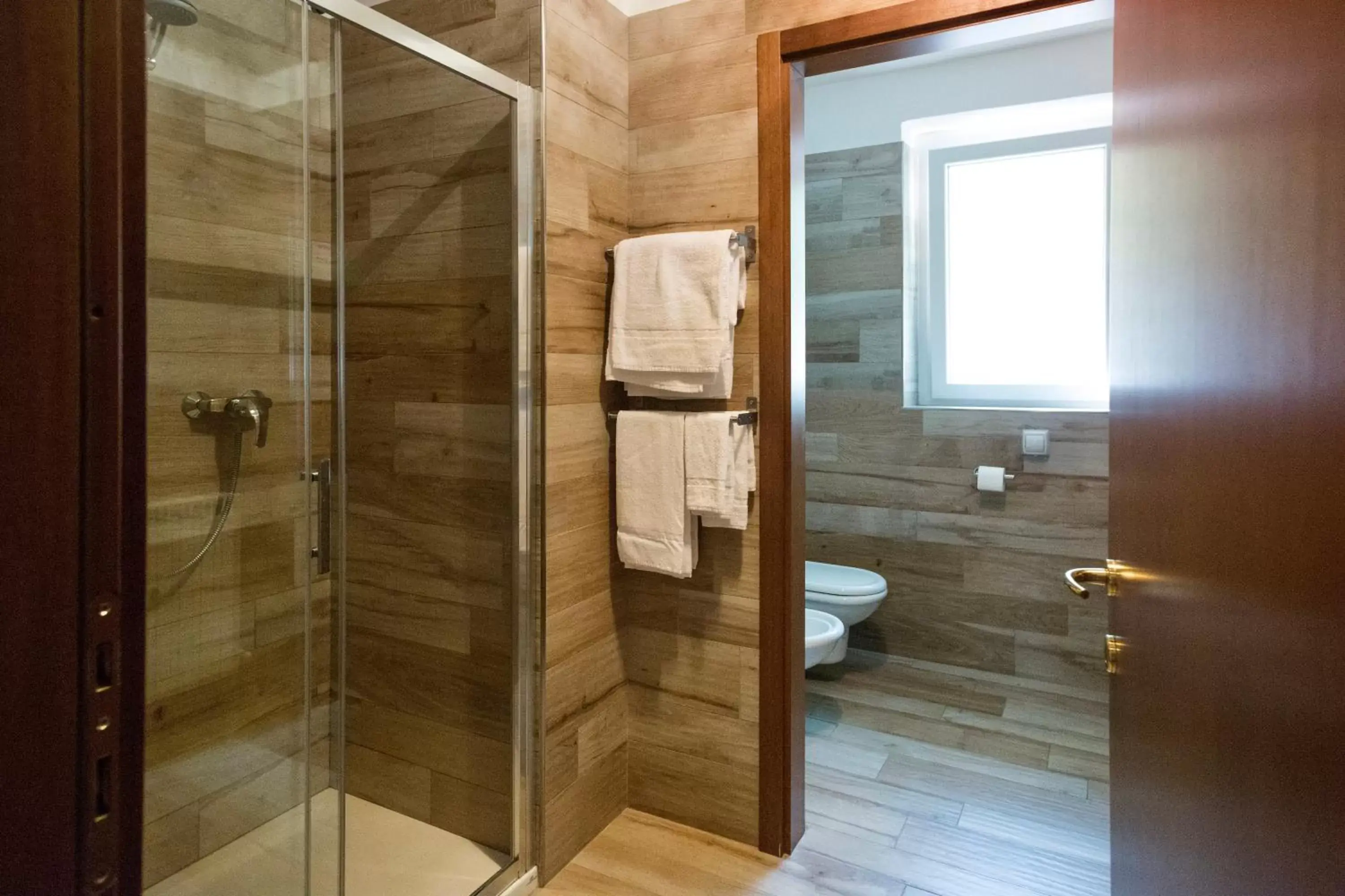 Bathroom in Hotel Baia di Paré