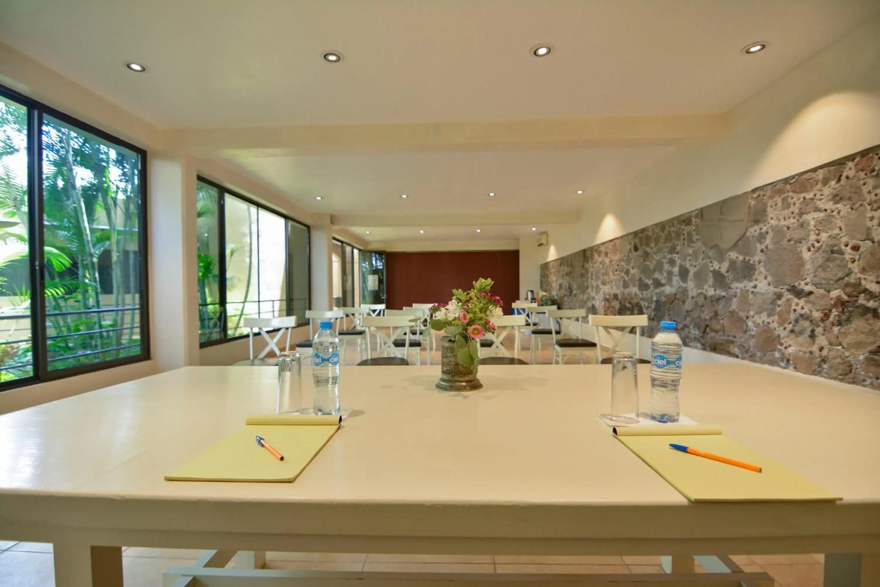 Meeting/conference room in Hotel Coral Cuernavaca Resort & Spa