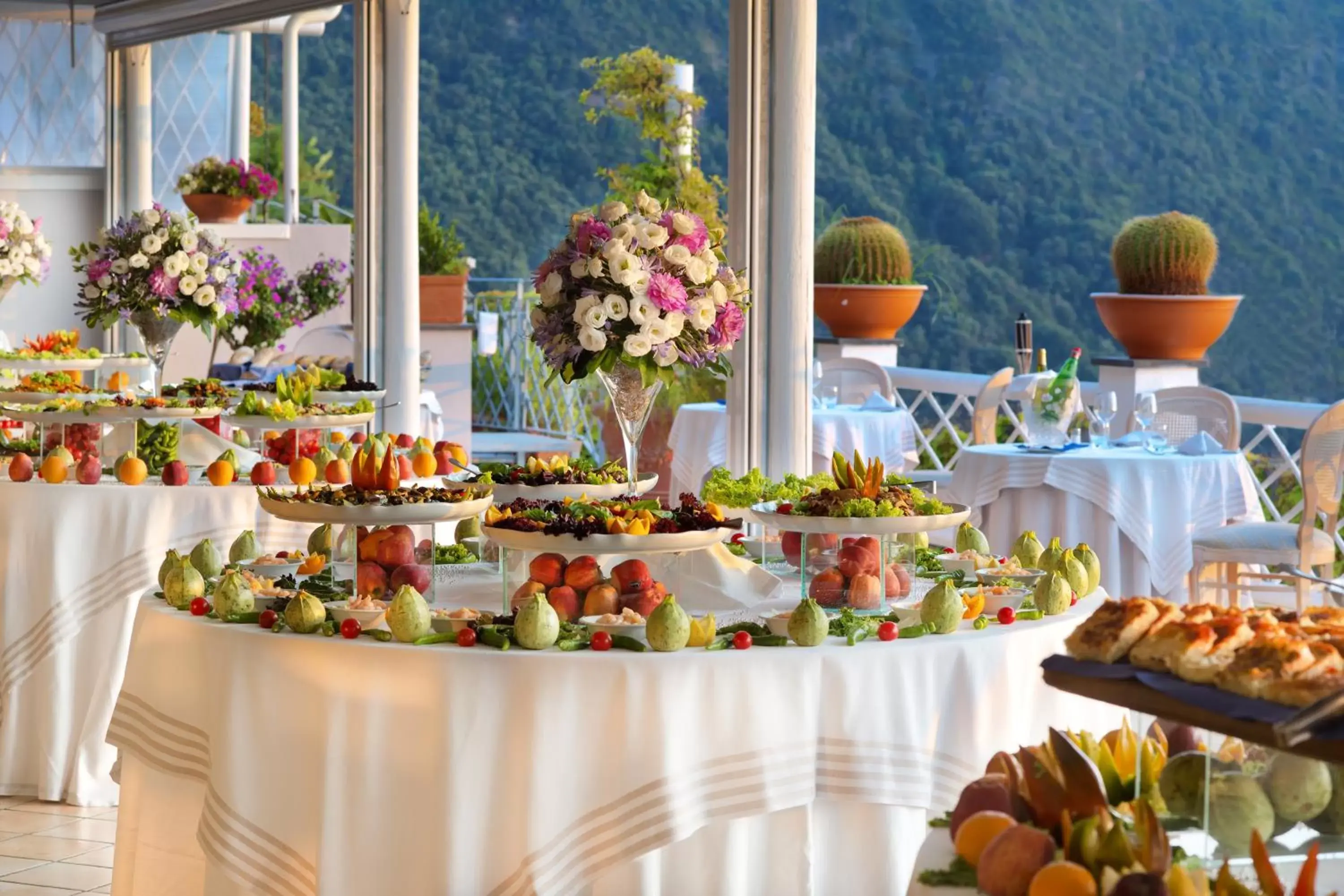 Sea view, Banquet Facilities in Sorriso Thermae Resort & Spa