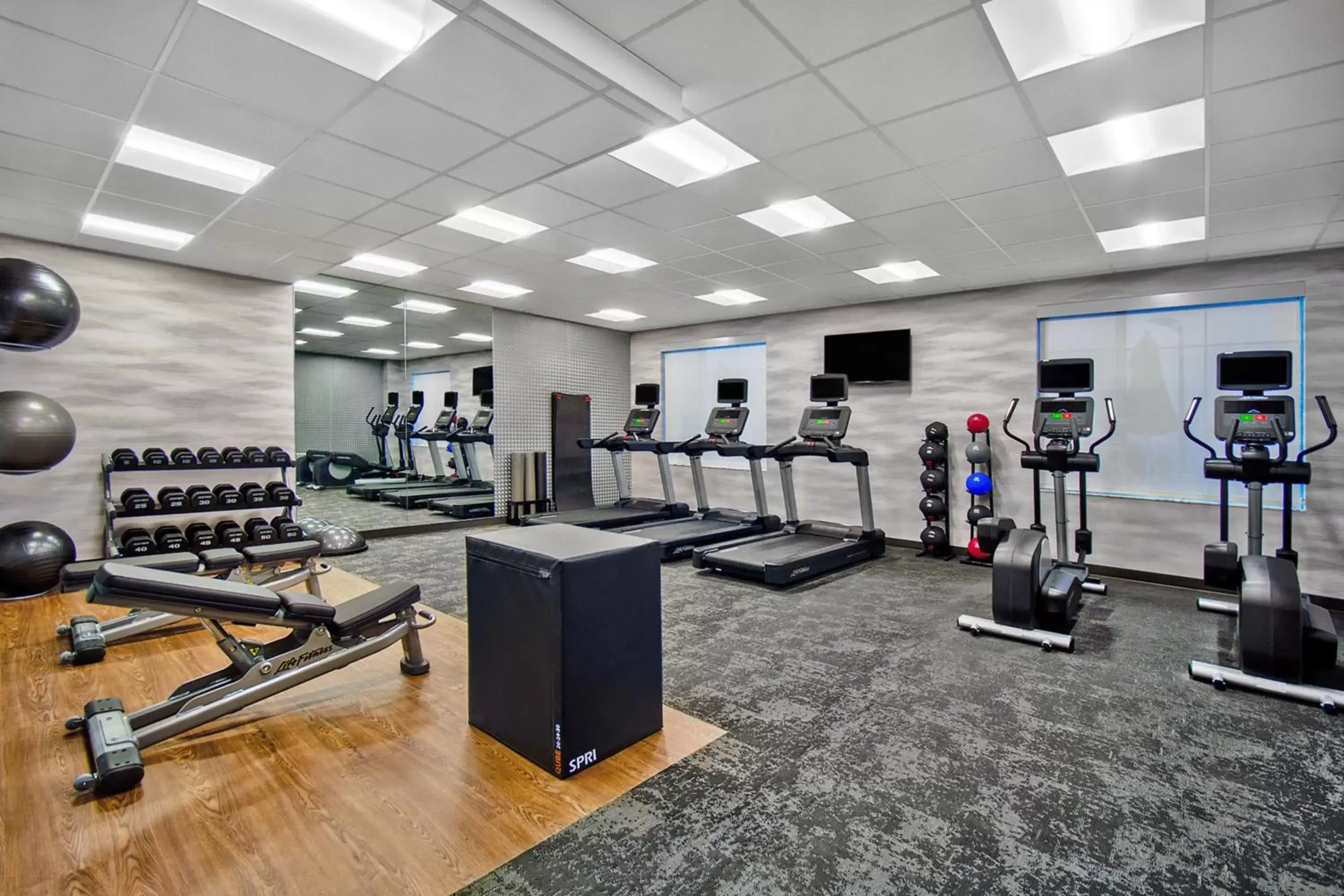 Fitness centre/facilities, Fitness Center/Facilities in Fairfield by Marriott Inn & Suites Orlando at FLAMINGO CROSSINGS® Town Center