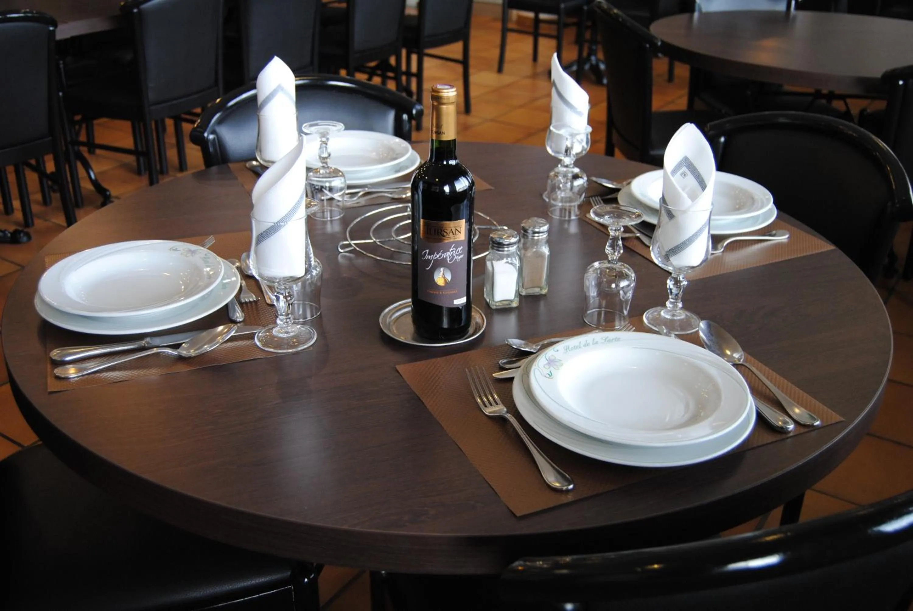 Restaurant/places to eat in Adonis Lourdes - Notre Dame de la Sarte