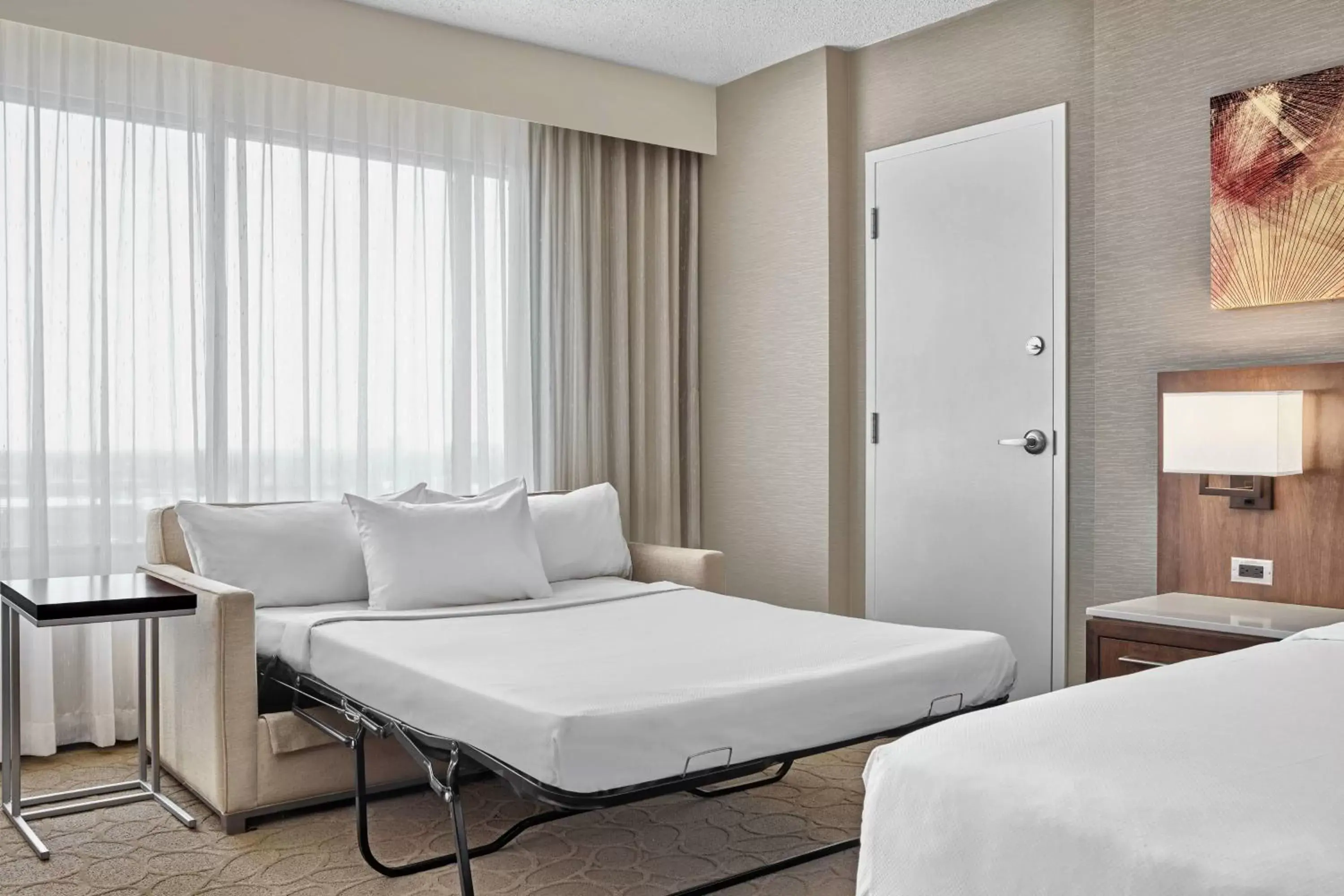 Photo of the whole room, Bed in Delta Hotels by Marriott Edmonton South Conference Centre