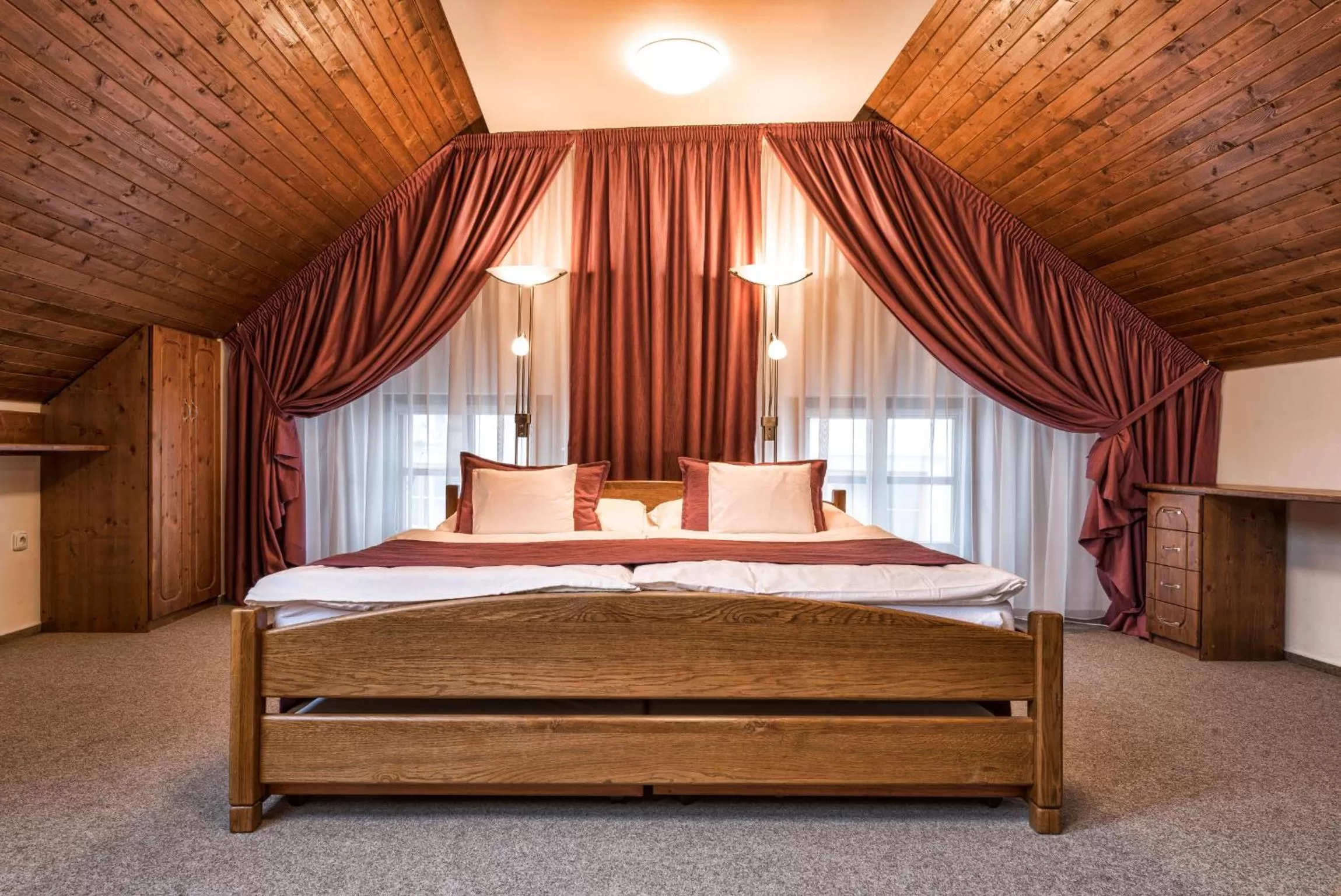 Bed in OREA Hotel Arigone Olomouc