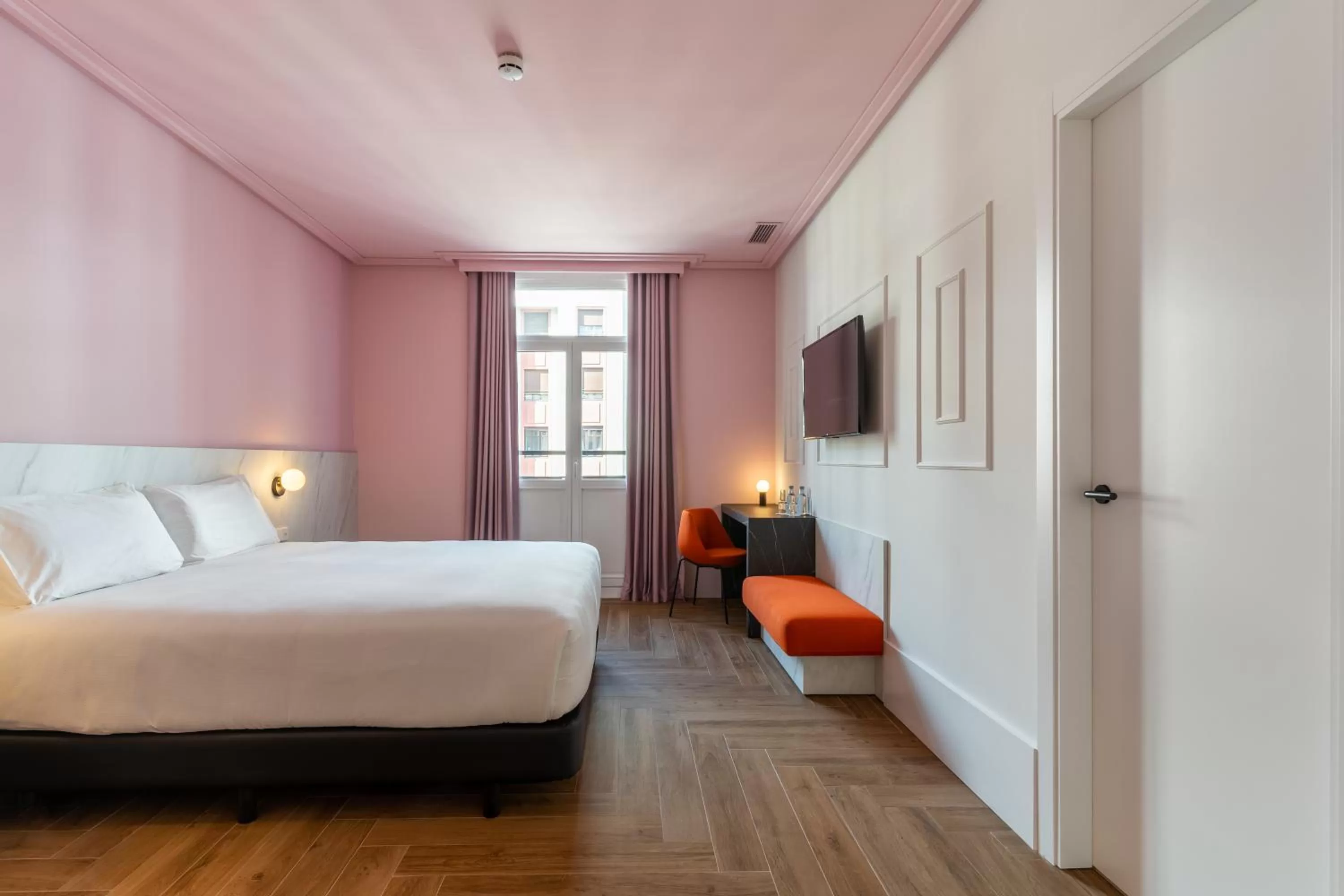 Double Room in Ikonik Gran Vía