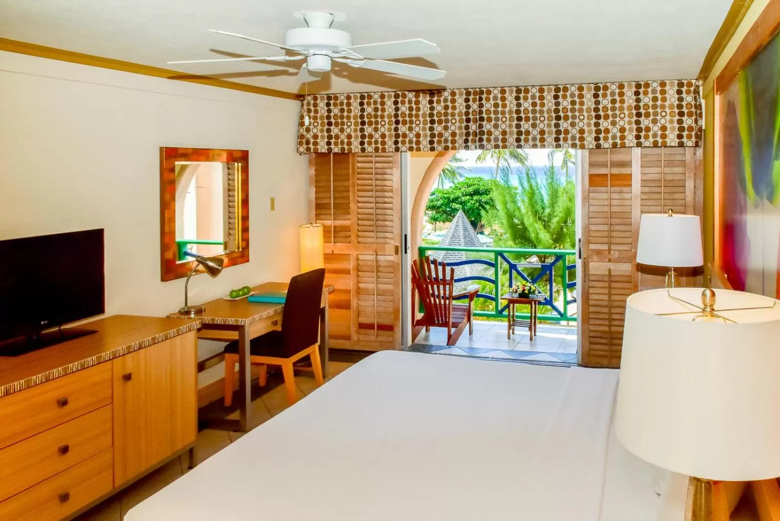 Bed in Accra Beach Hotel & Spa