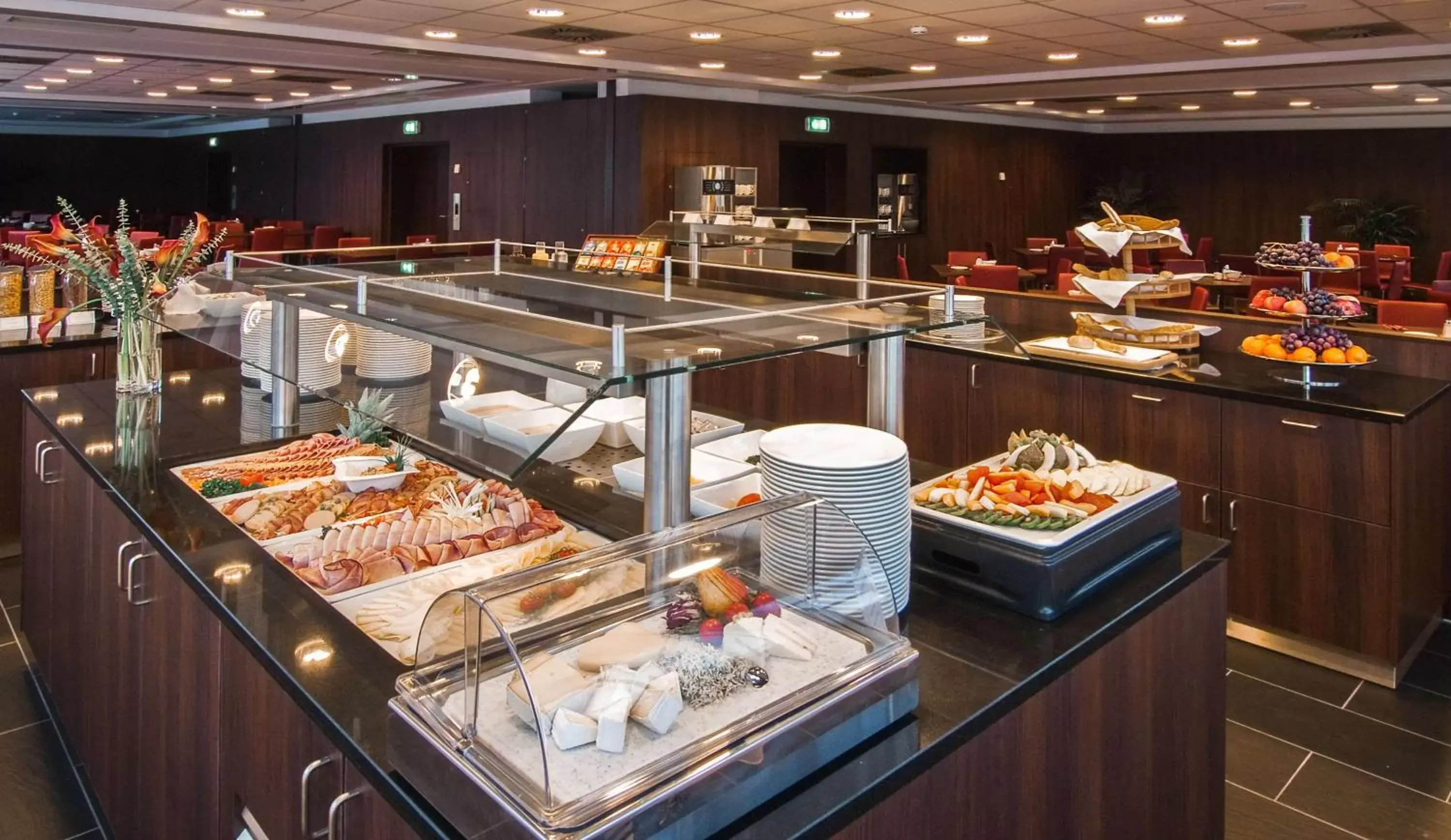 Restaurant/places to eat, Food in Best Western Plaza Hotel Wels