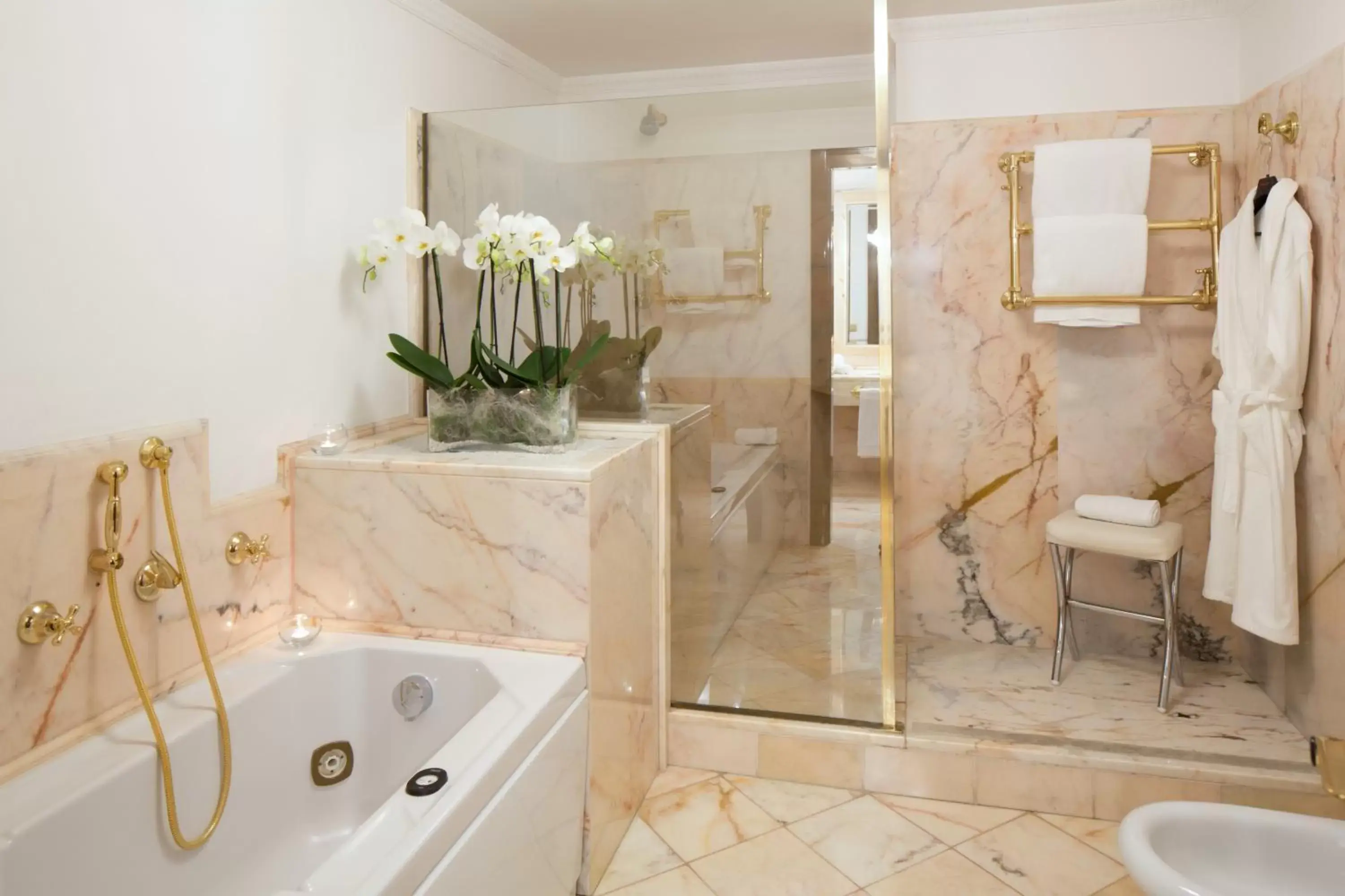 Bathroom in Starhotels Du Parc