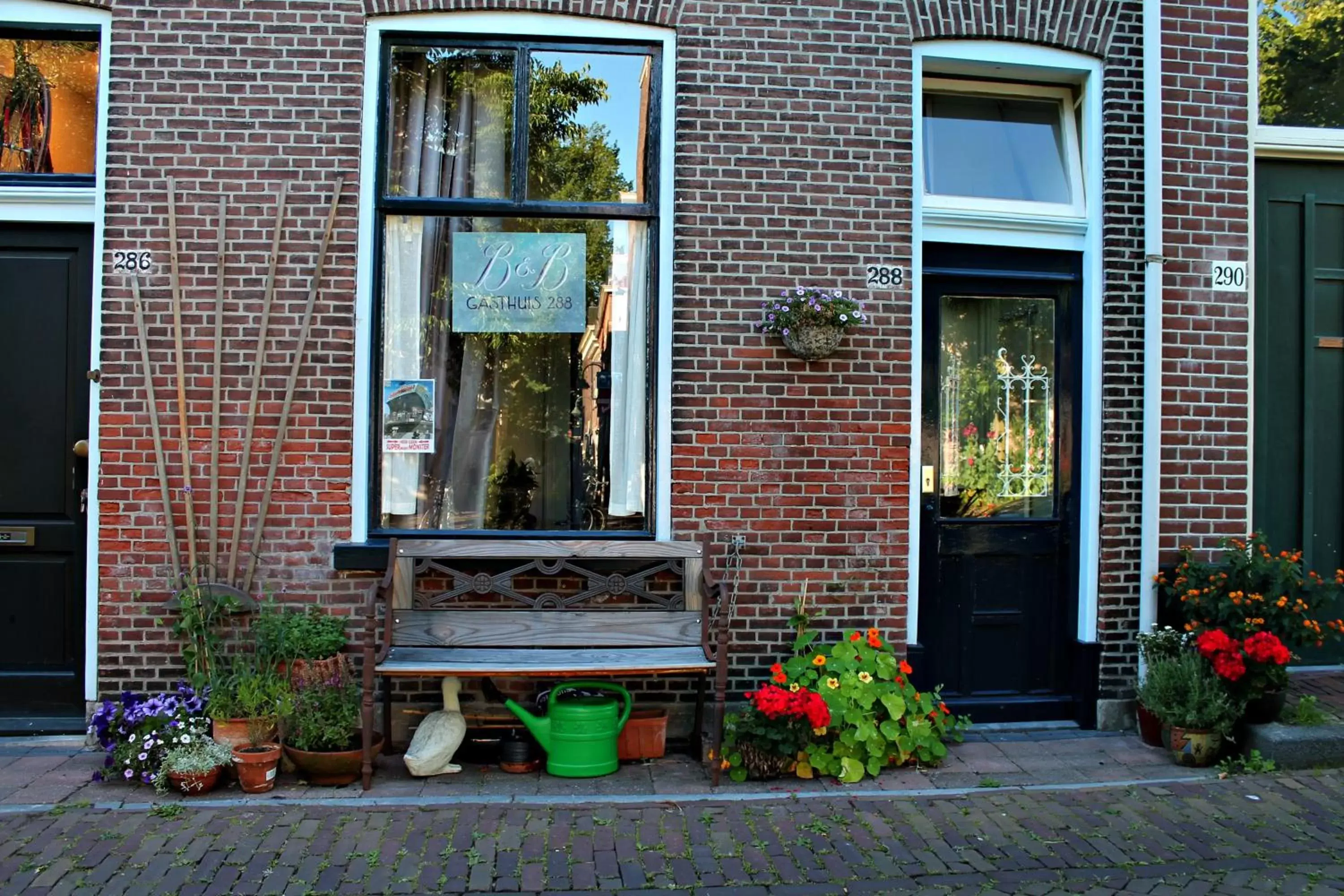 Property building in B&B Gasthuis 288