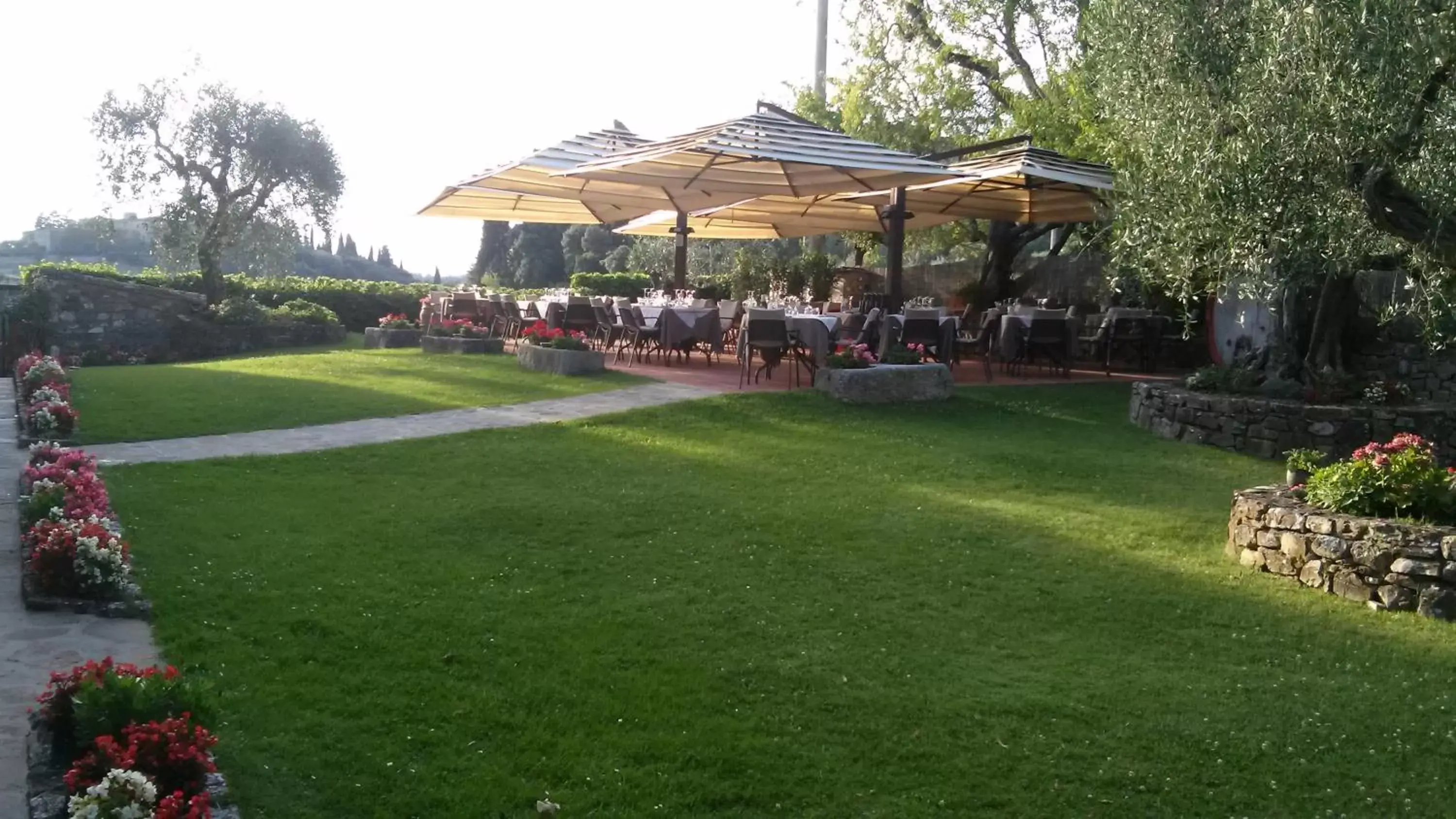 Restaurant/places to eat, Garden in Hotel Belvedere Di San Leonino