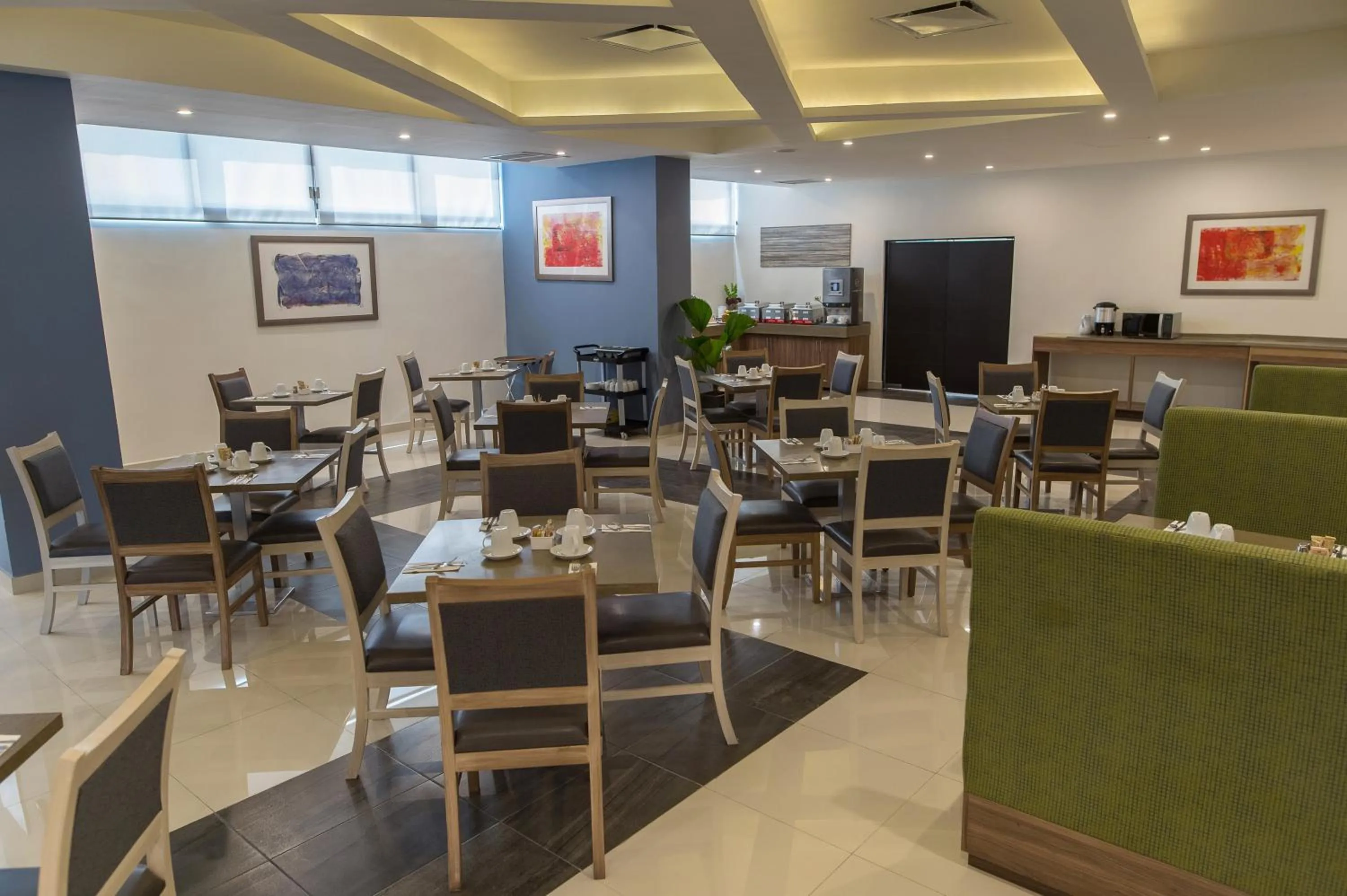 Restaurant/places to eat in Ocean View Beach Hotel