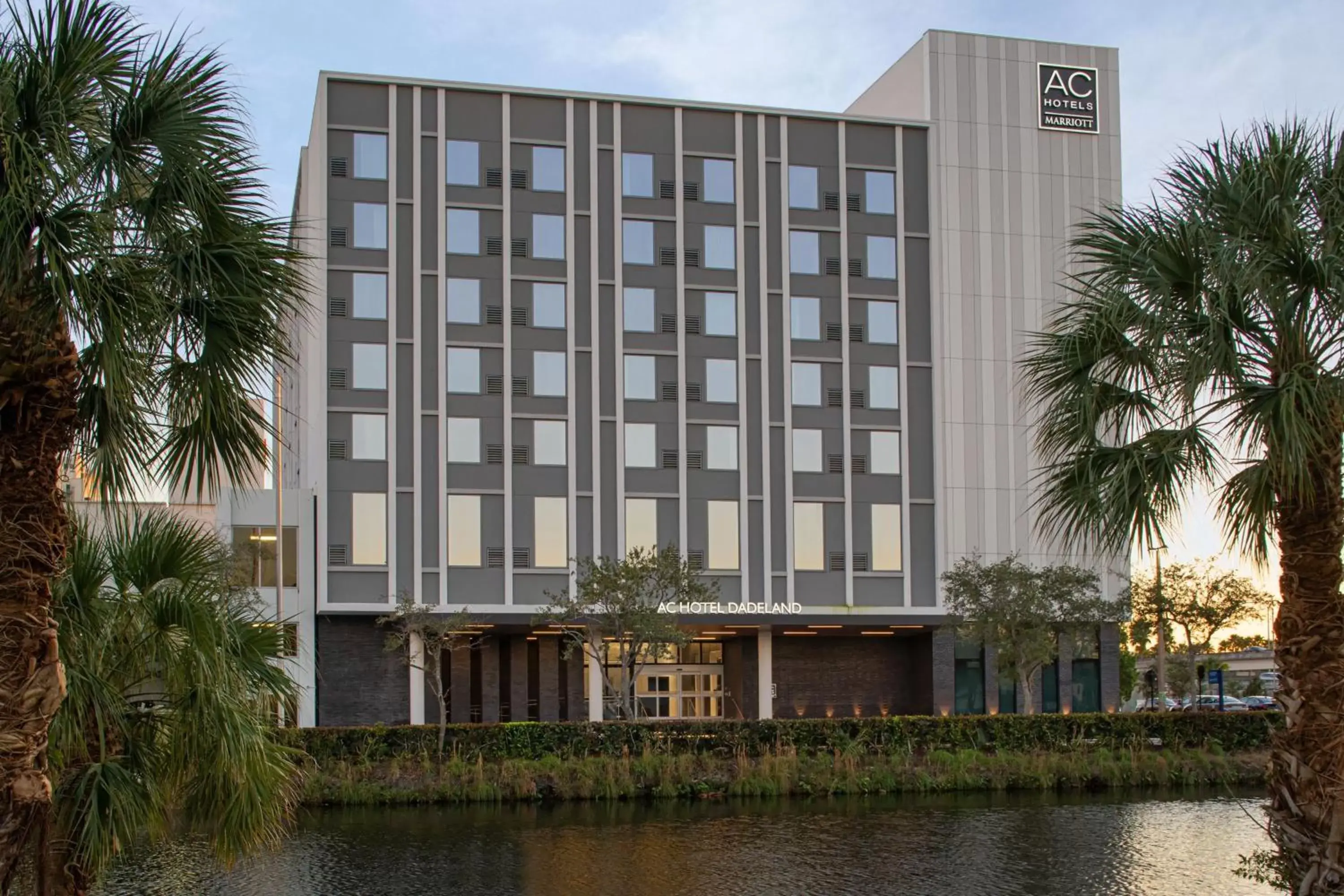 Property Building in AC Hotel by Marriott Miami Dadeland