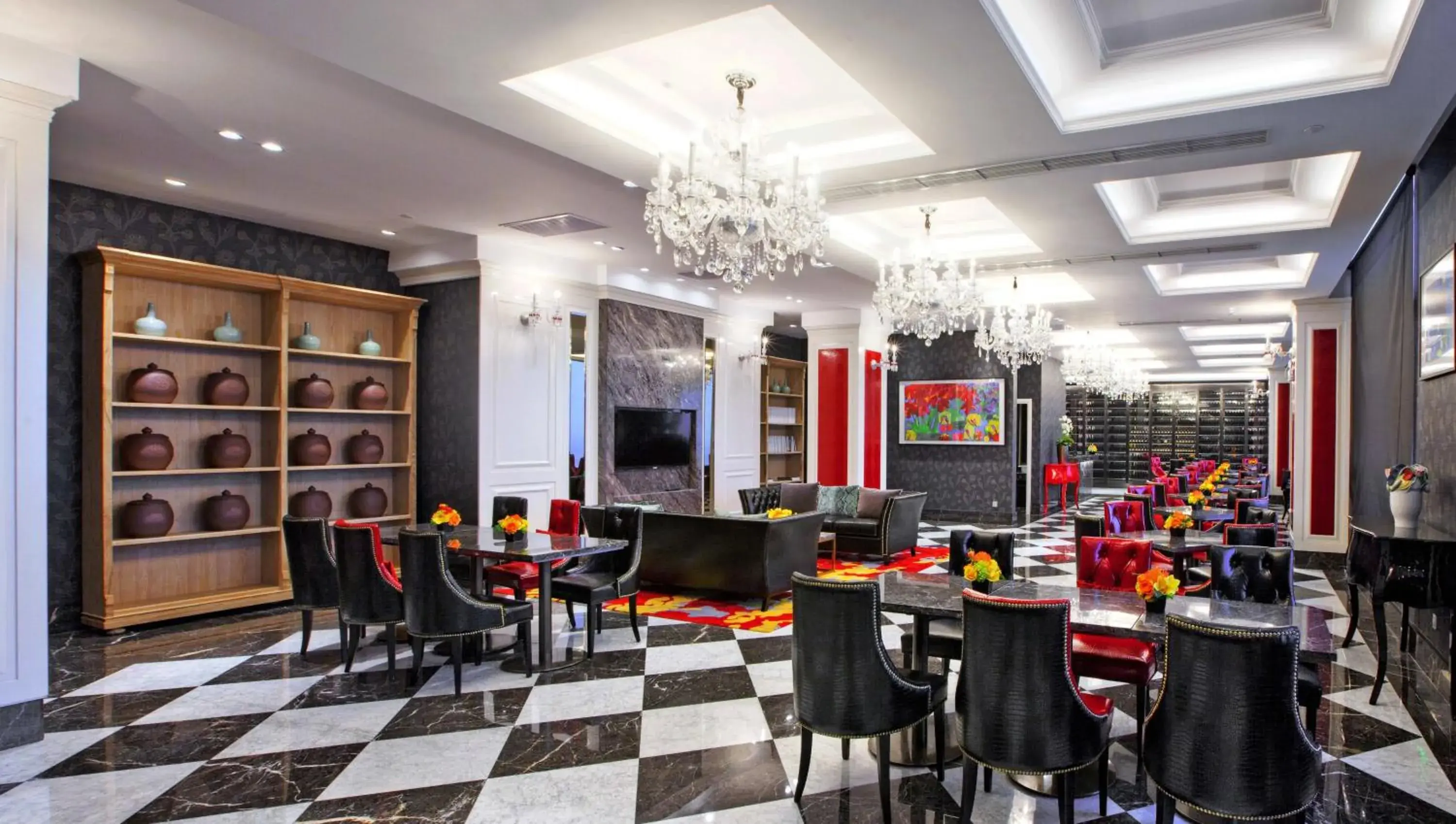 Lobby or reception, Restaurant/Places to Eat in Holiday Inn - Shanghai Jinshan, an IHG Hotel