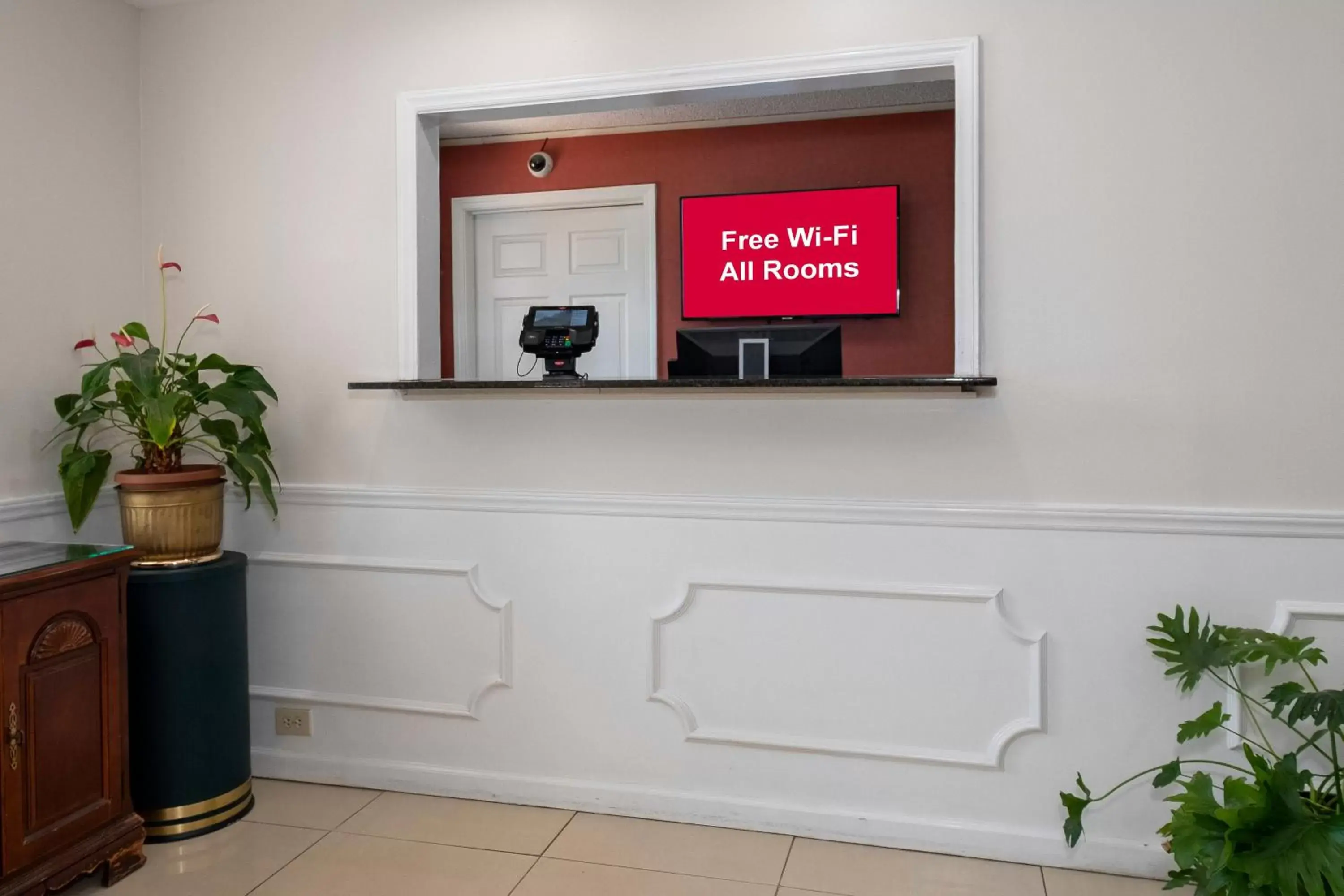 Lobby or reception in Red Roof Inn & Suites Wilson Lobby or reception in Red Roof Inn & Suites Wilson