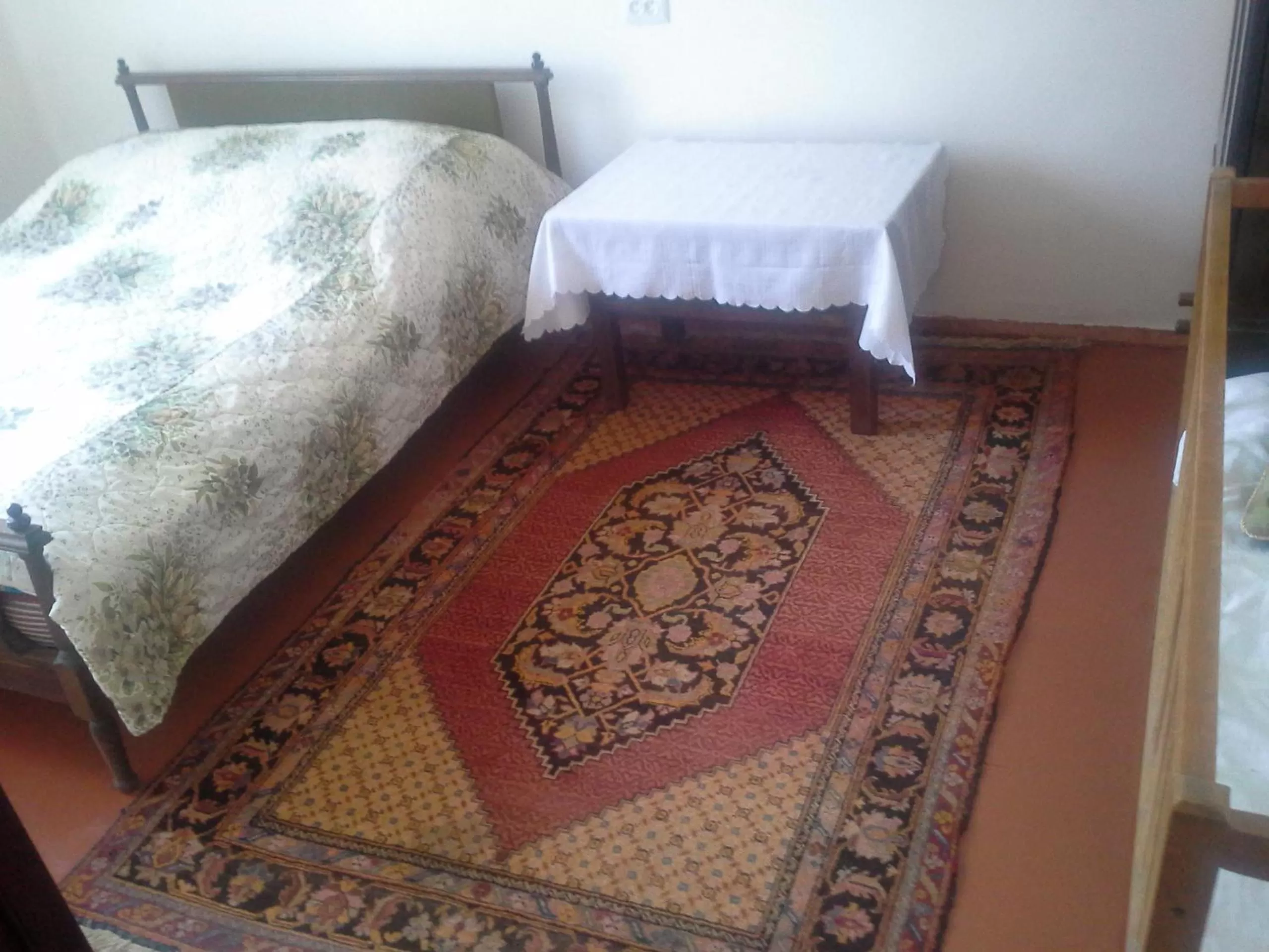 Bed in Spandaryan House