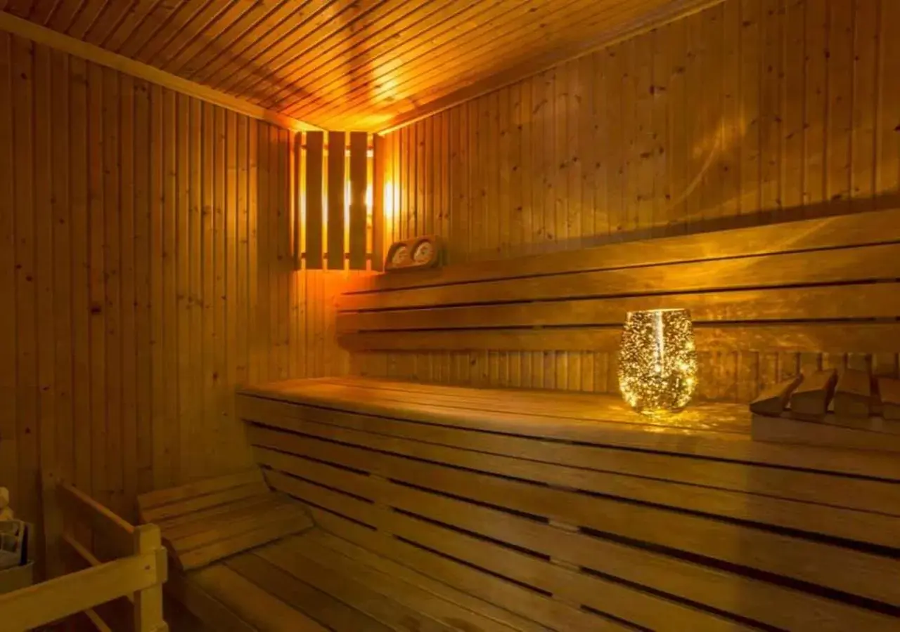 Sauna in Villa Augeval Hôtel de charme & Spa