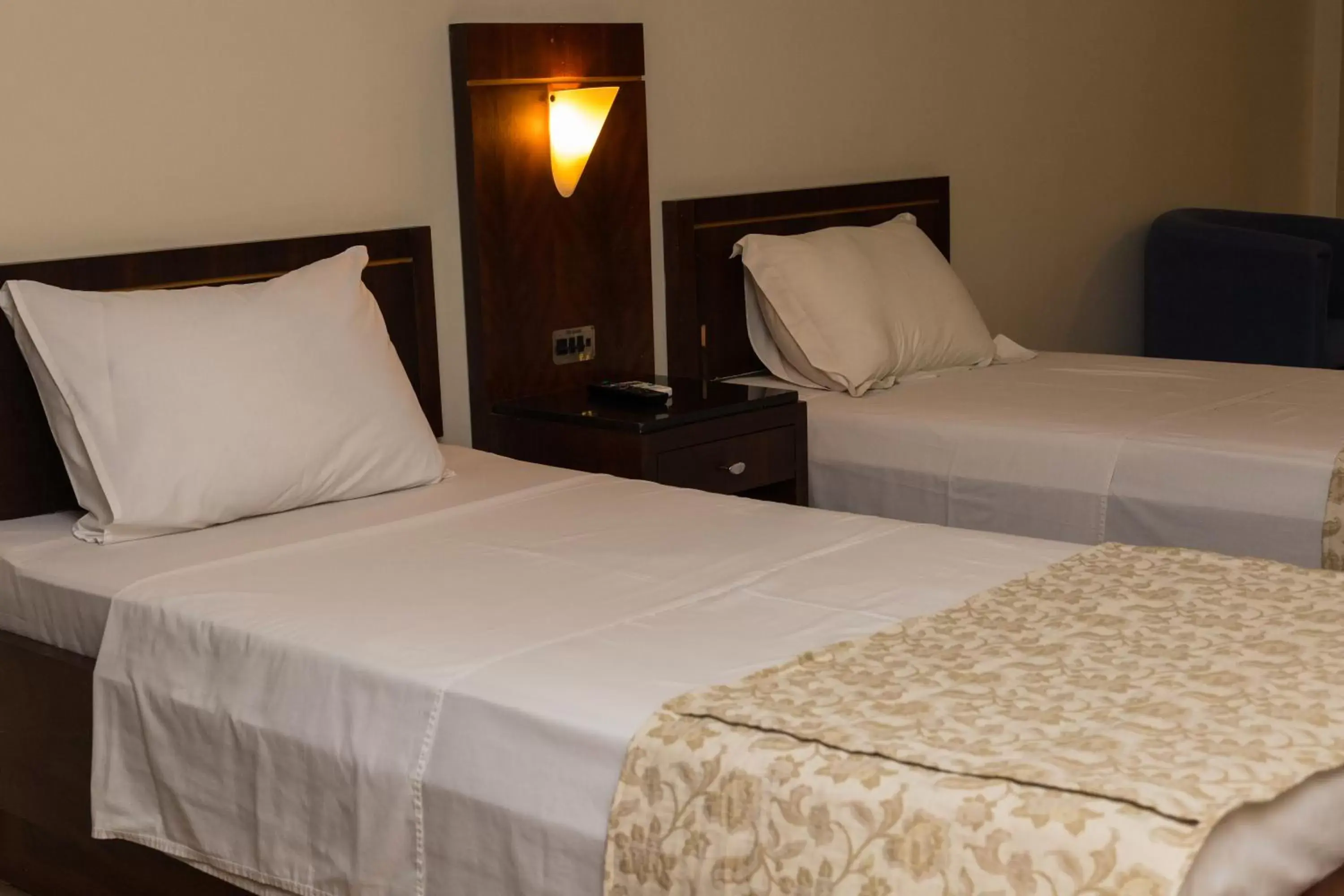 Deluxe Double Room with Balcony in Elo Hotel Deluxe Double Room with Balcony in Elo Hotel