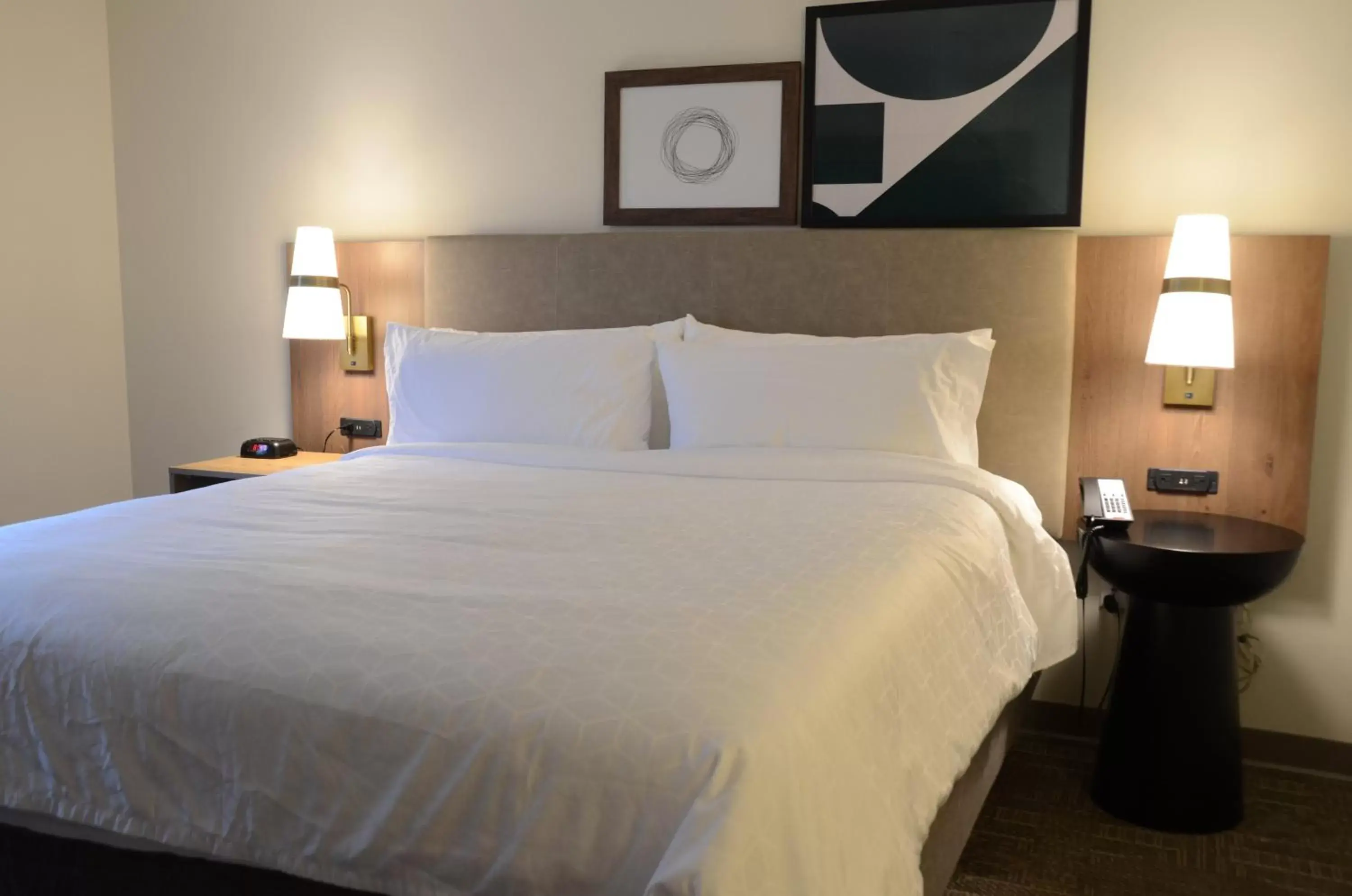 Photo of the whole room, Bed in Staybridge Suites Nashville SE - Murfreesboro, an IHG Hotel