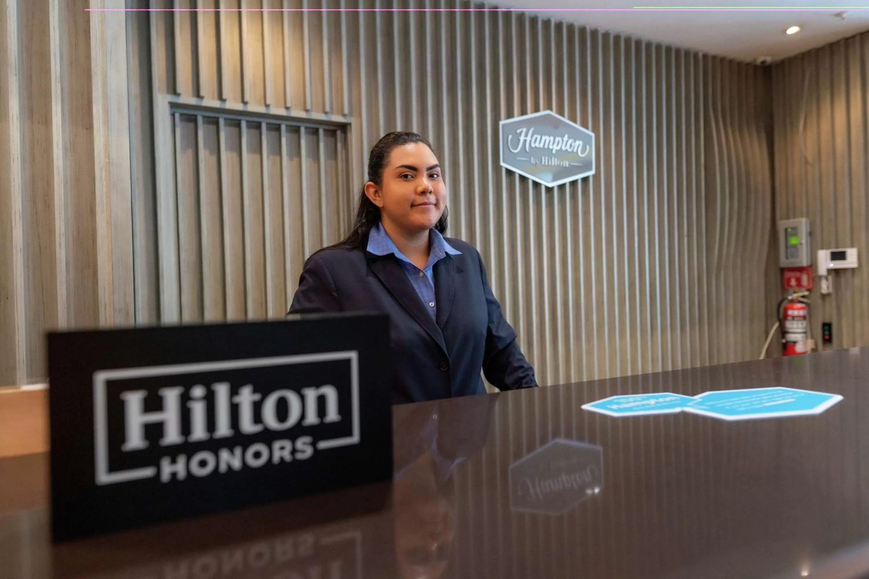 Lobby or reception in Hampton by Hilton Panama