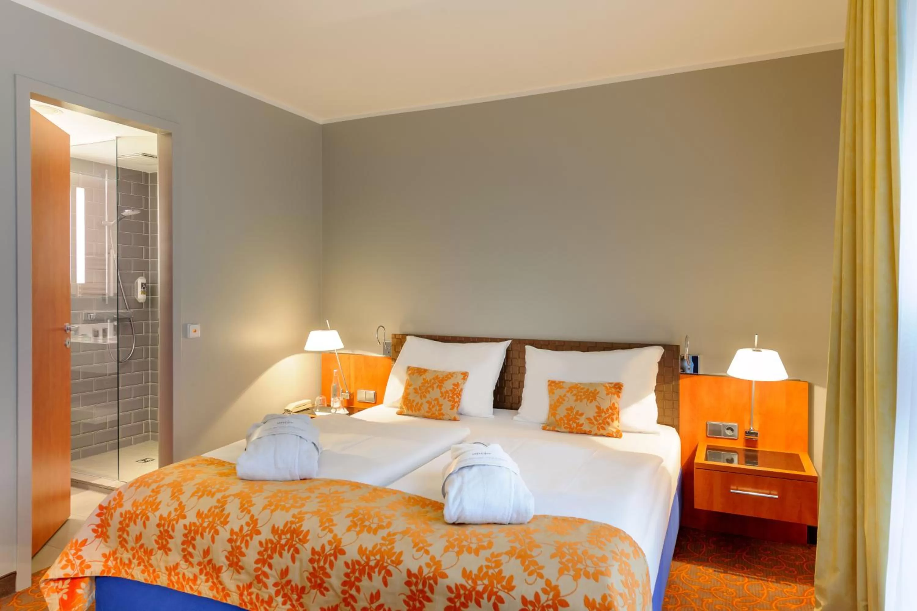 Bed in Mercure Hotel & Residenz Berlin Checkpoint Charlie