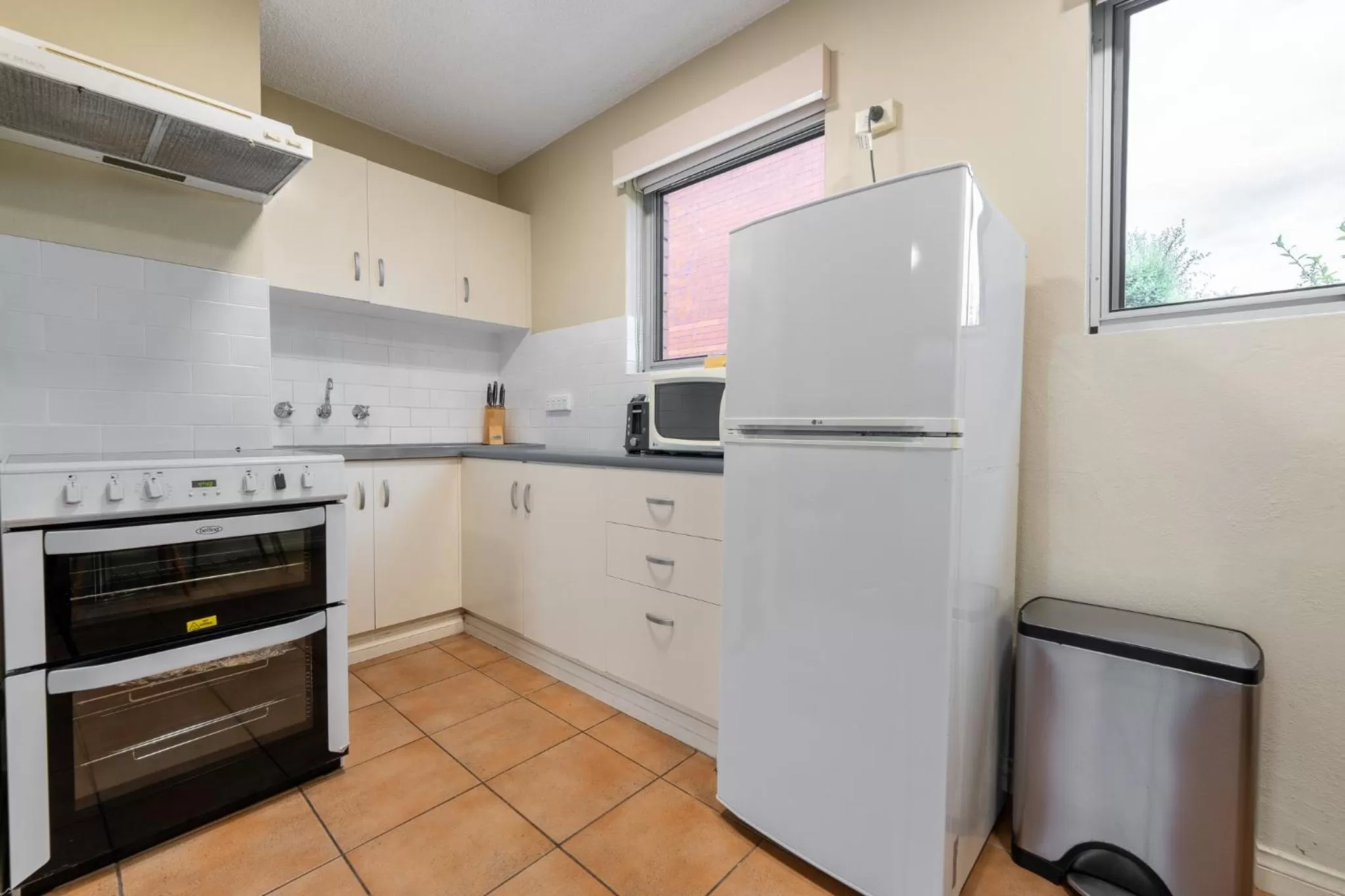 Kitchen or kitchenette in Forrest Hotel & Apartments