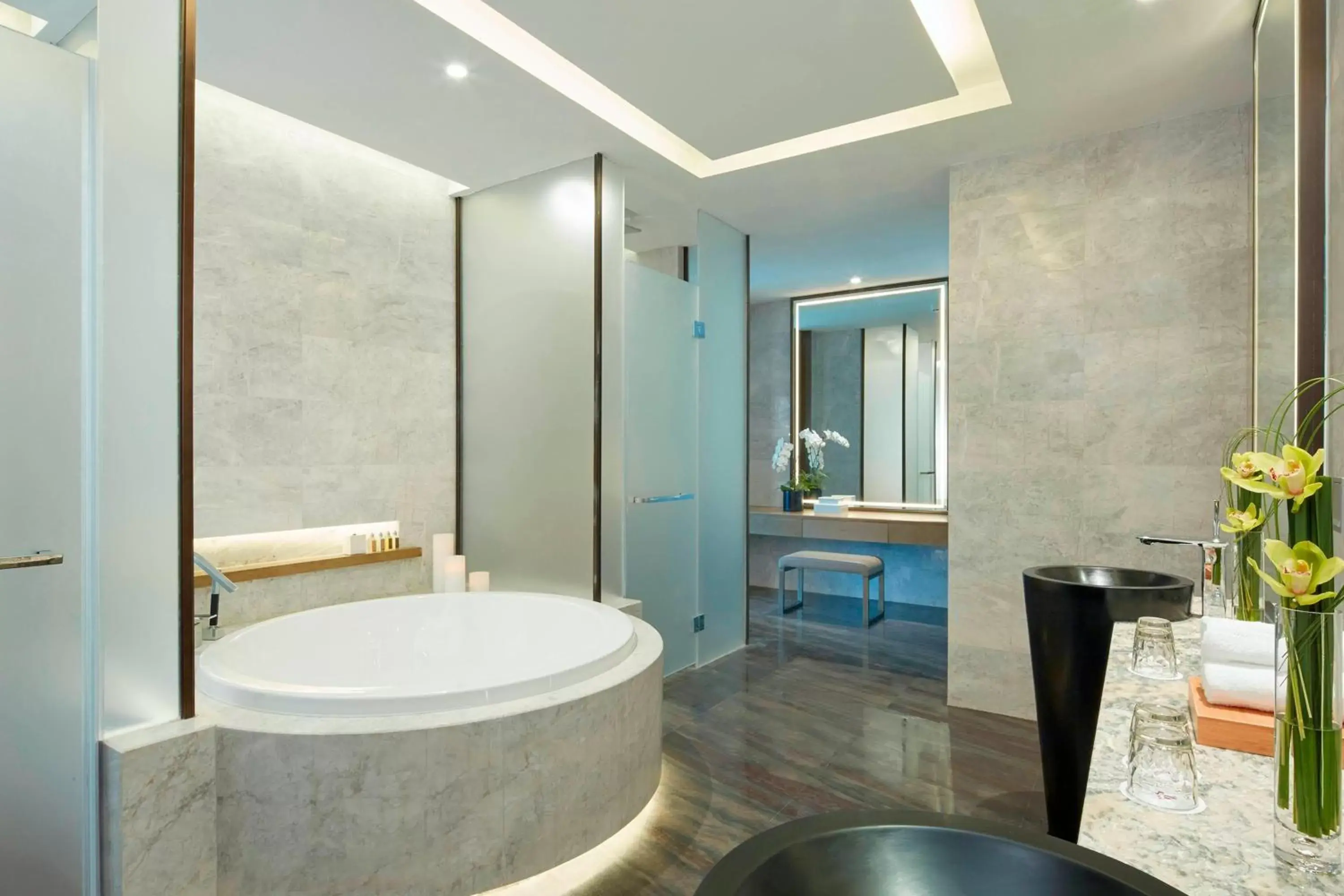 Bathroom in Hangzhou Marriott Hotel Qianjiang