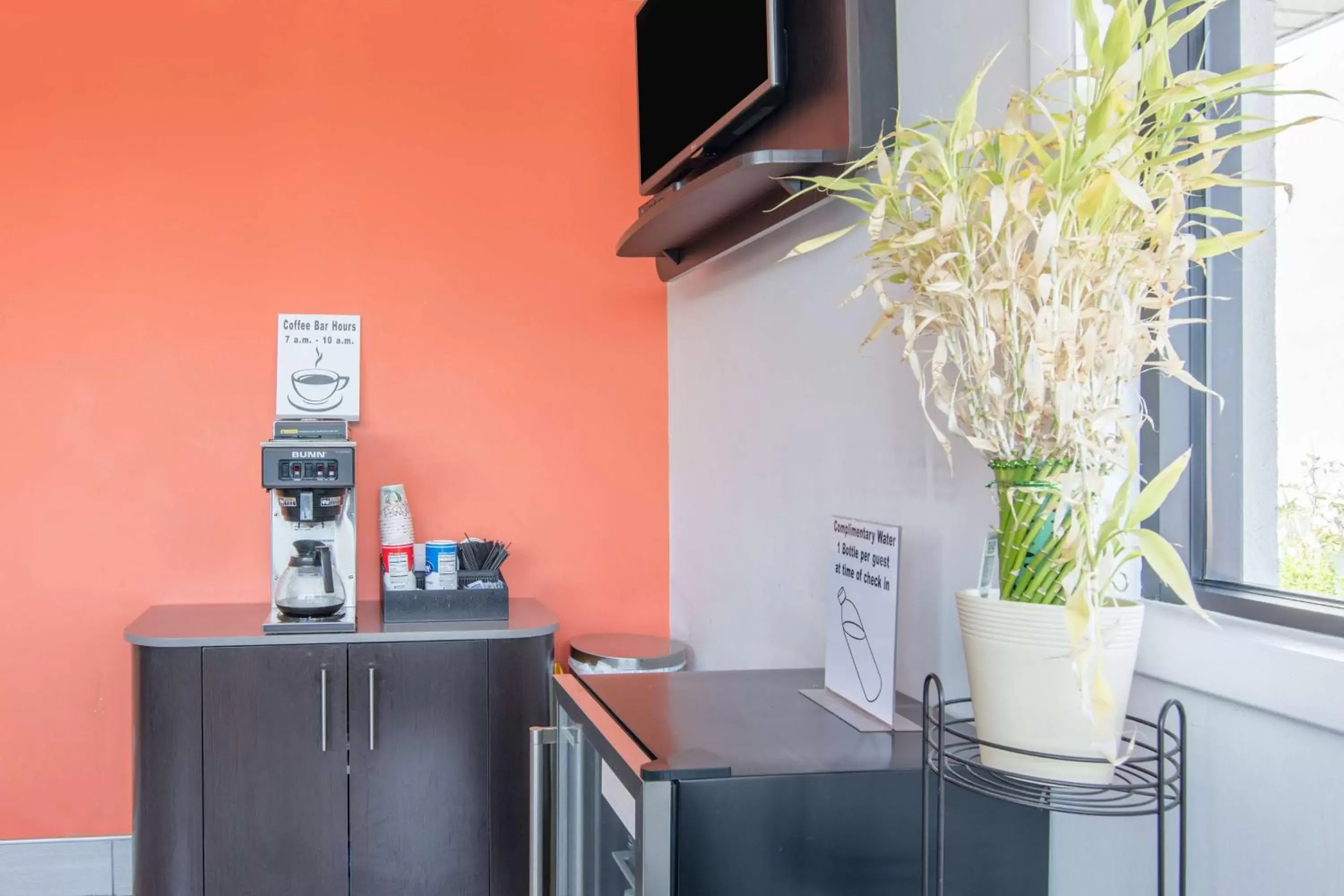 Restaurant/places to eat in Motel 6-Glassboro, NJ - Rowan University Restaurant/places to eat in Motel 6-Glassboro, NJ - Rowan University