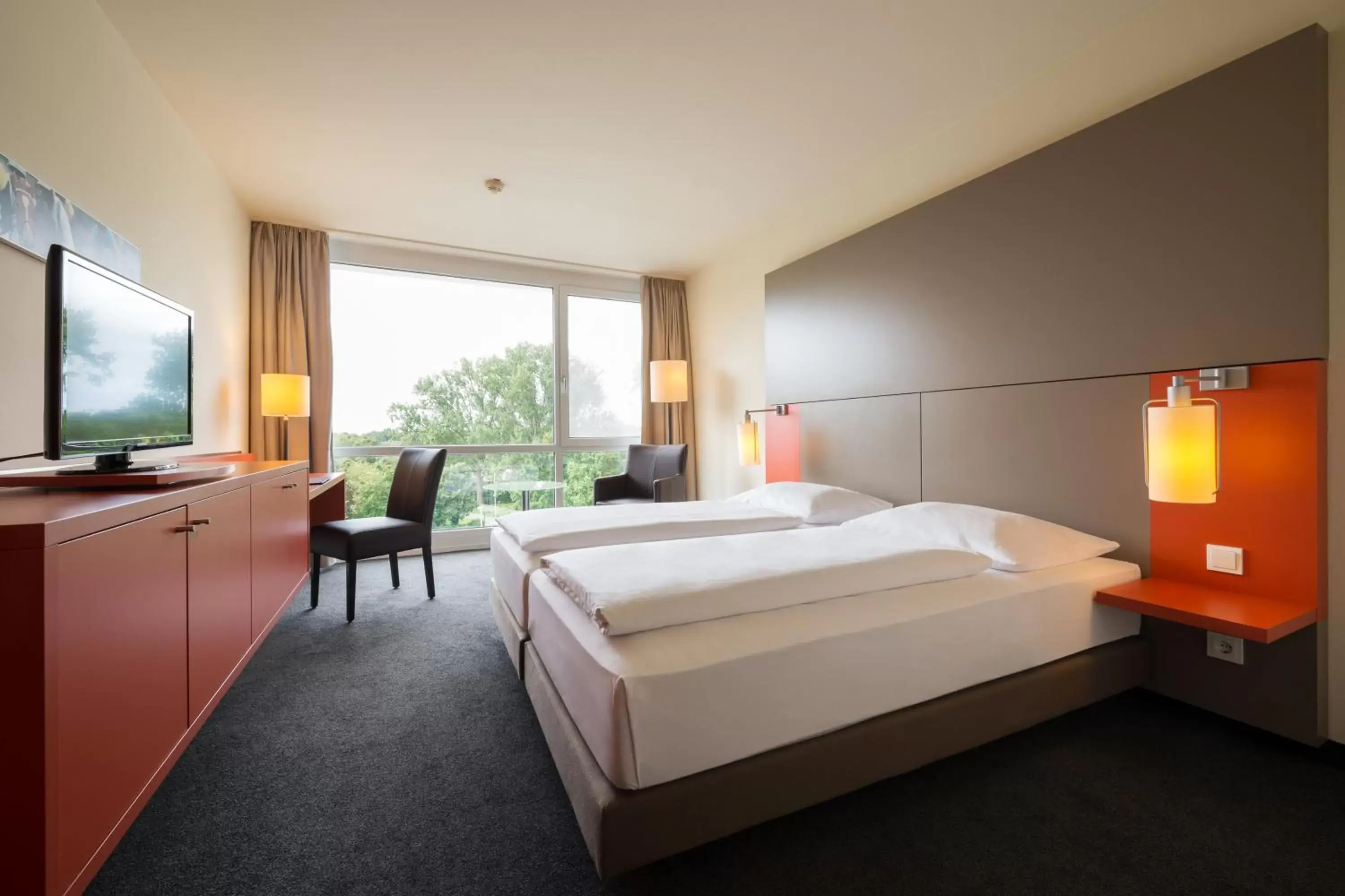 Bedroom, Bed in Atlantic Hotel Galopprennbahn