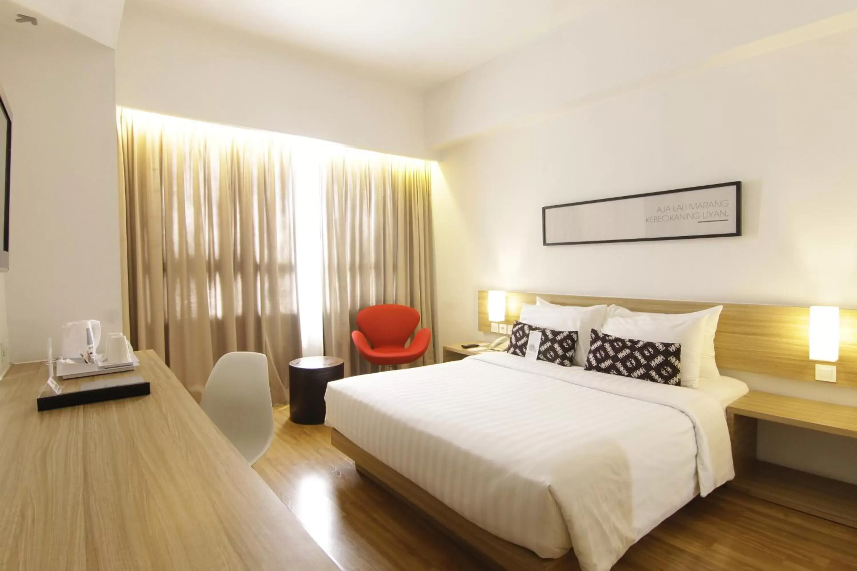 Bed in Grand Zuri Malioboro