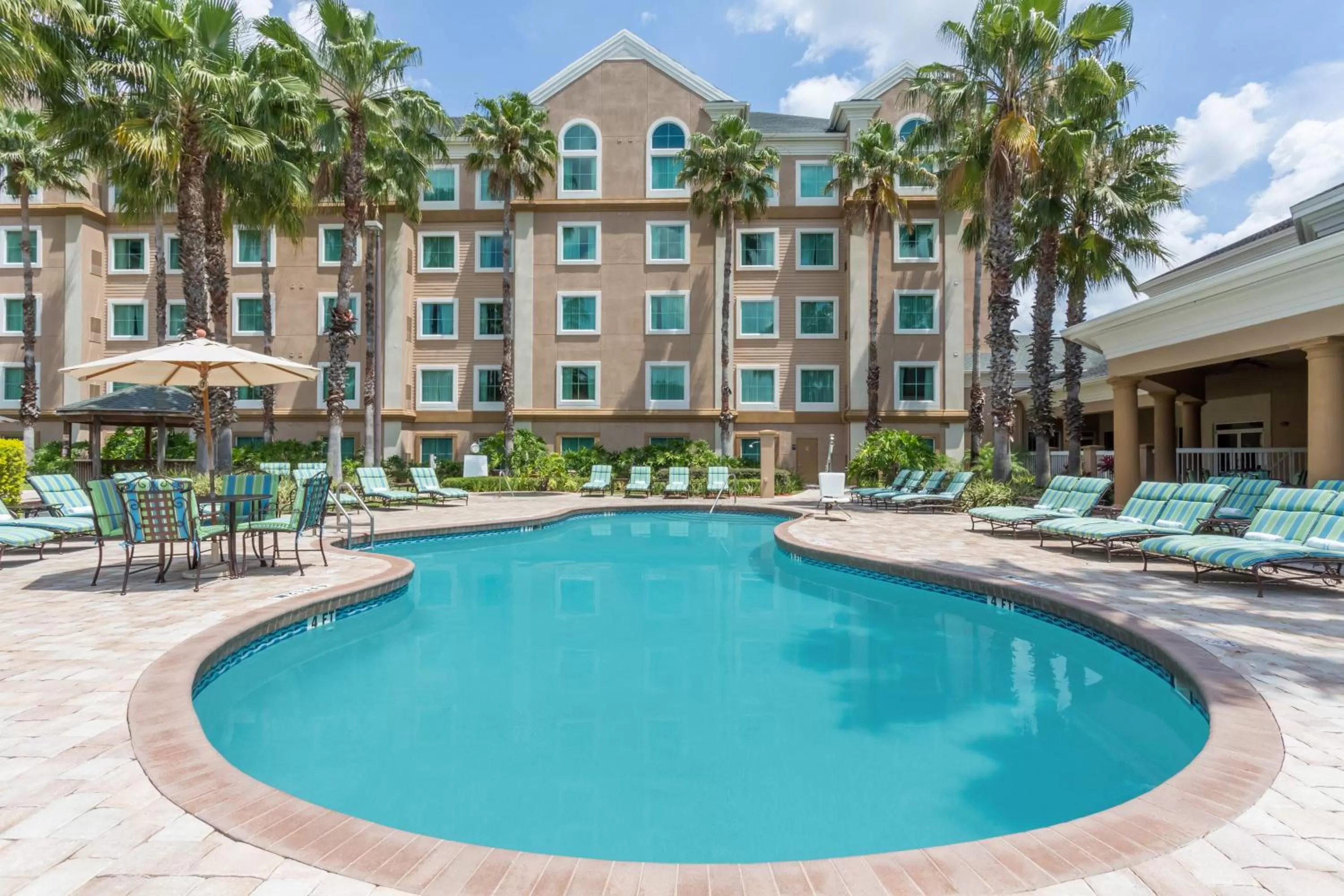Swimming pool in Hawthorn Extended Stay by Wyndham Orlando