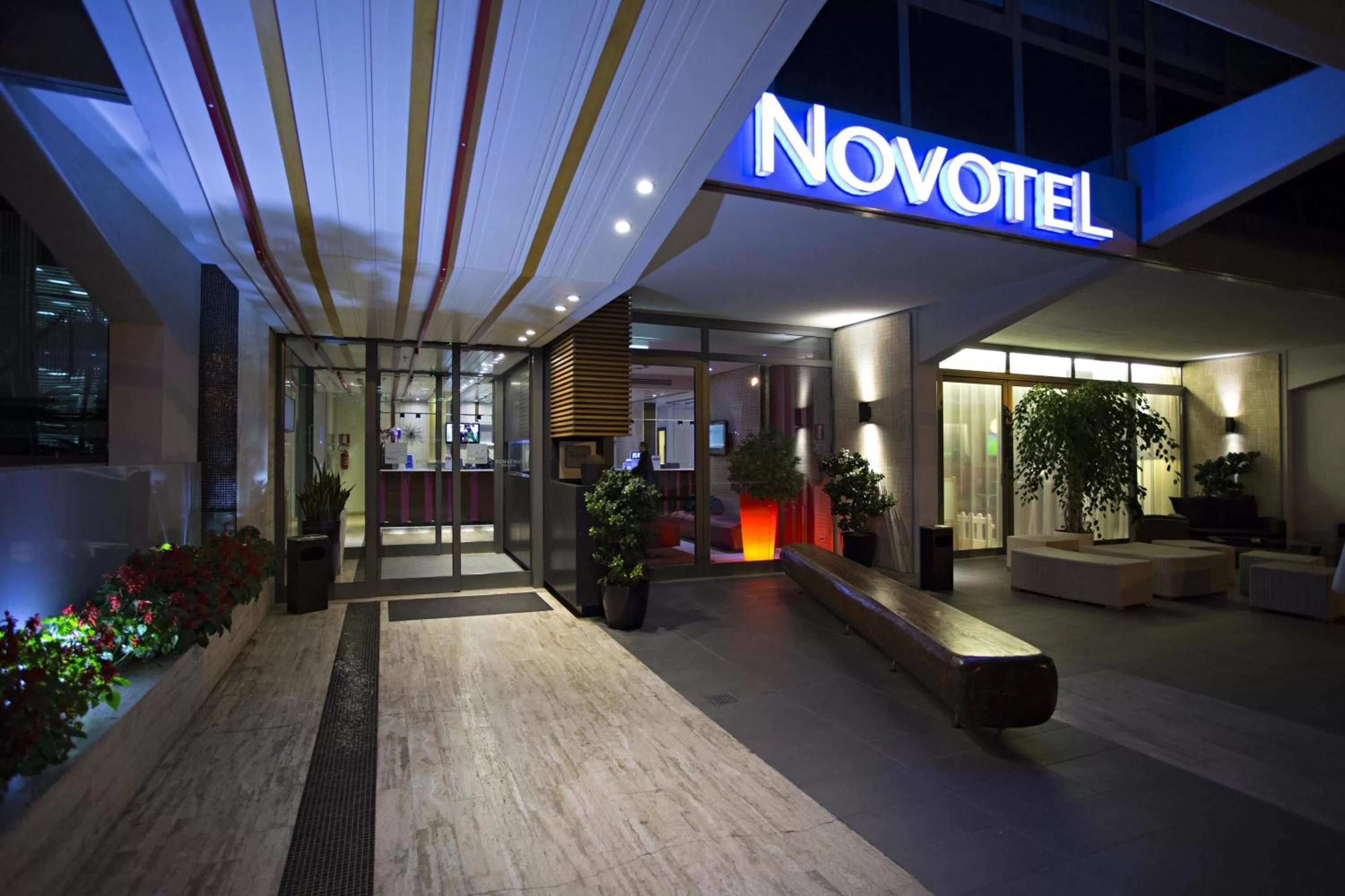 Facade/entrance in Novotel Roma Eur
