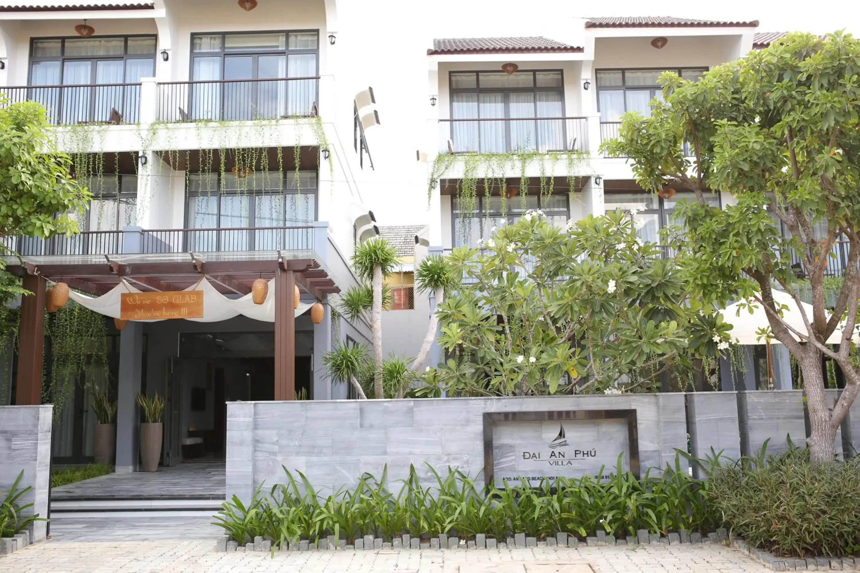 Facade/entrance, Property Building in Dai An Phu Villa