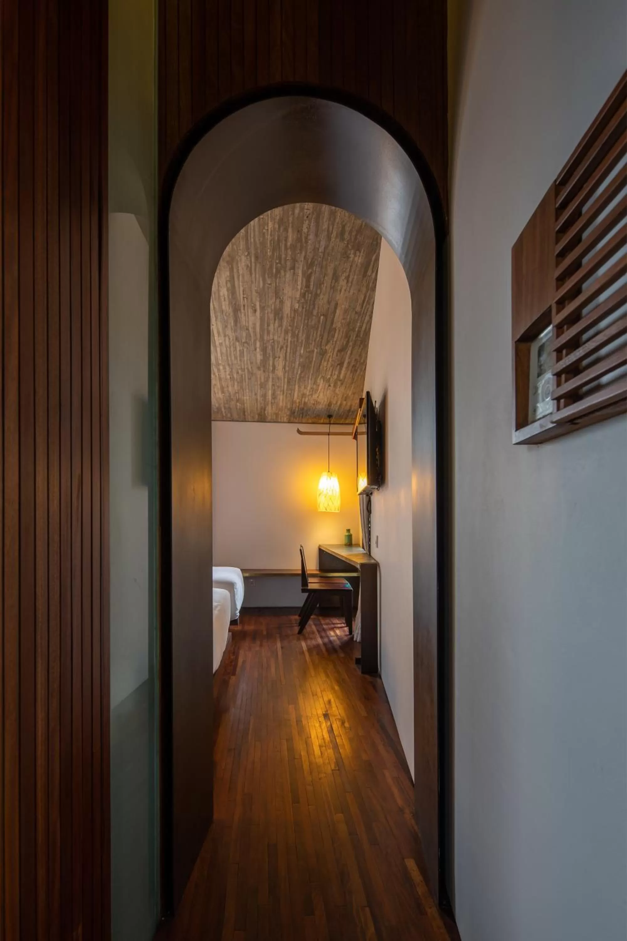 Photo of the whole room, Bed in Concon house