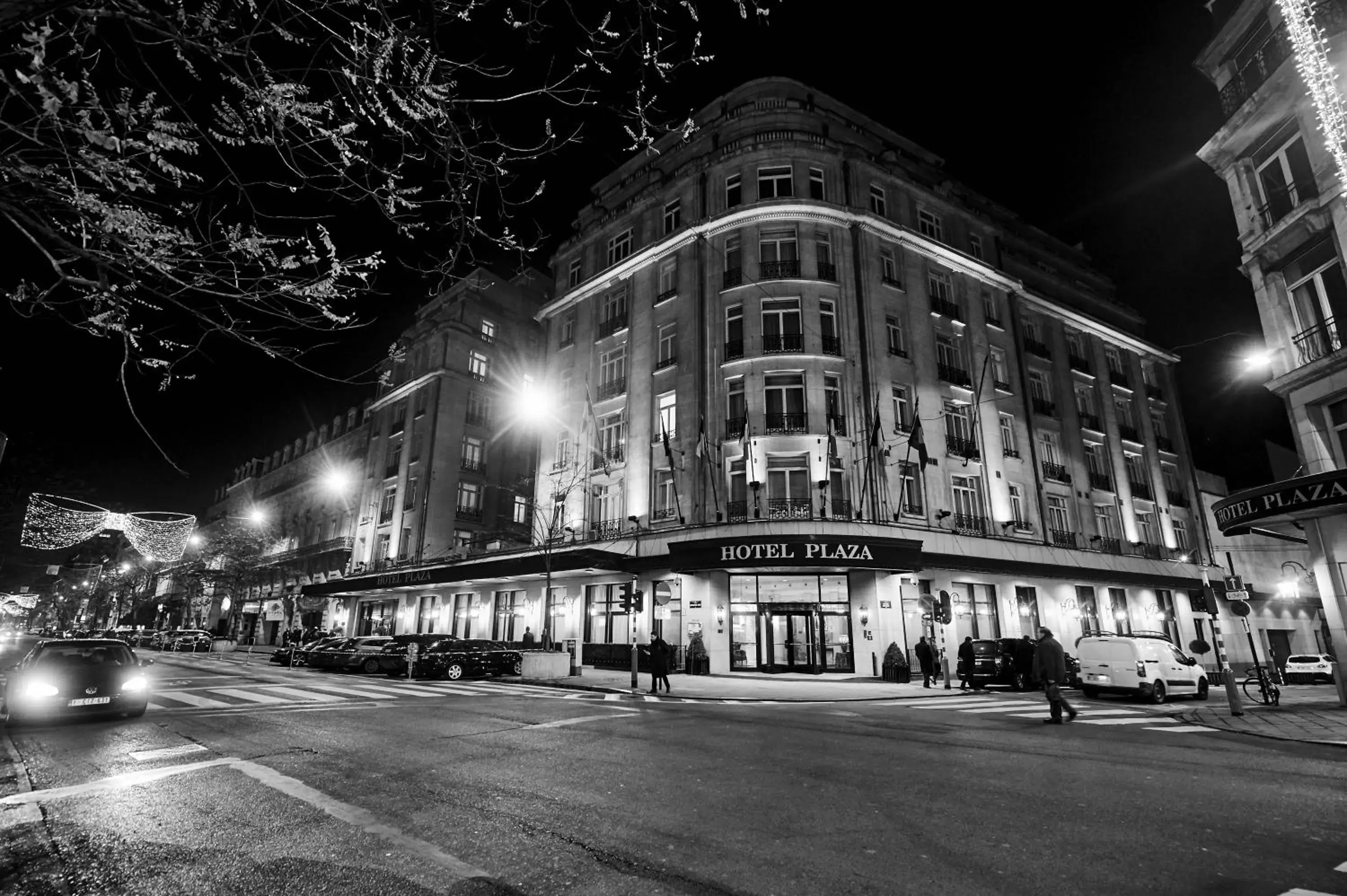 Neighbourhood, Property Building in Hotel Le Plaza Brussels