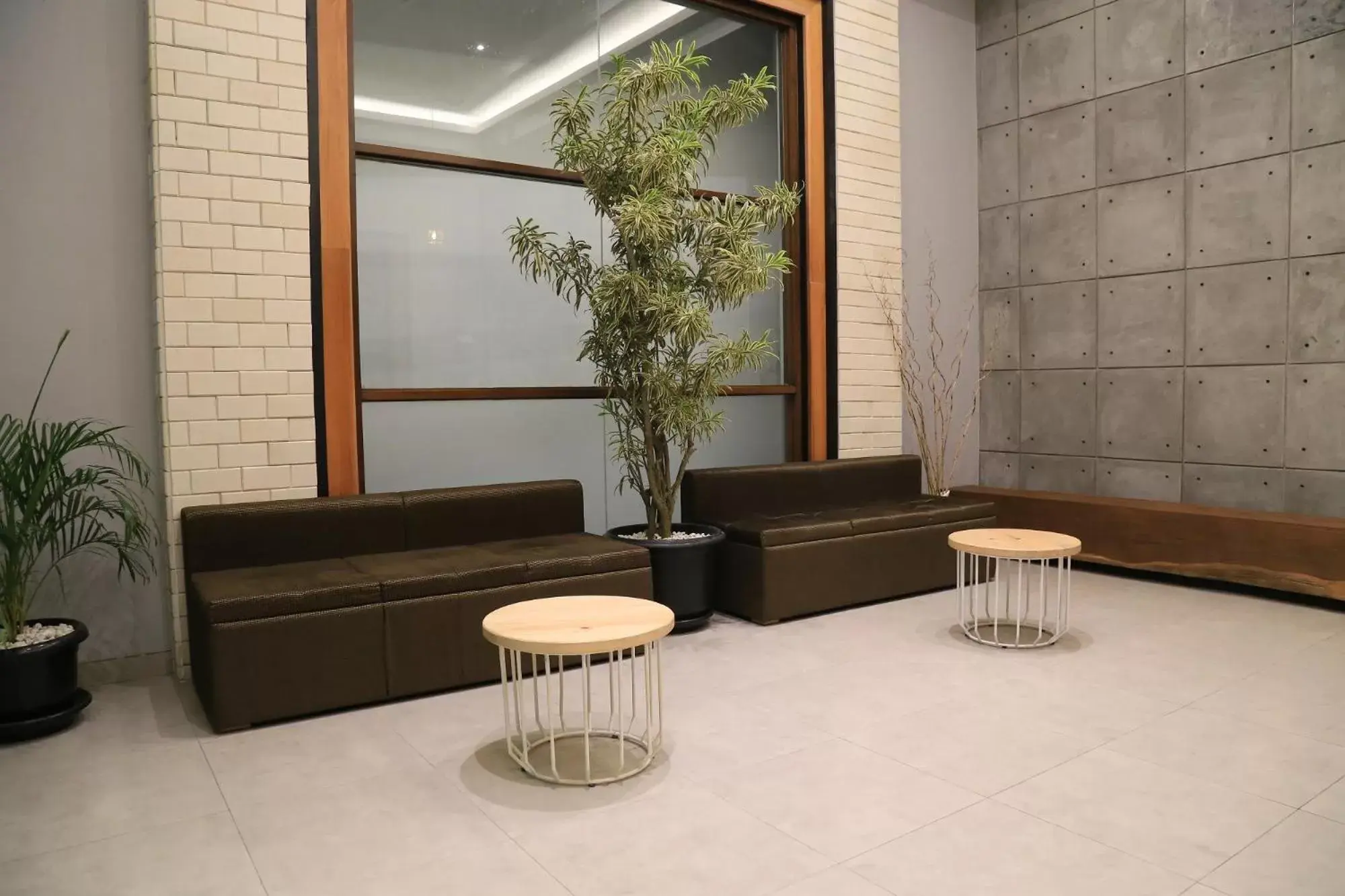 Lobby or reception in Ayaartta Hotel Malioboro Lobby or reception in Ayaartta Hotel Malioboro