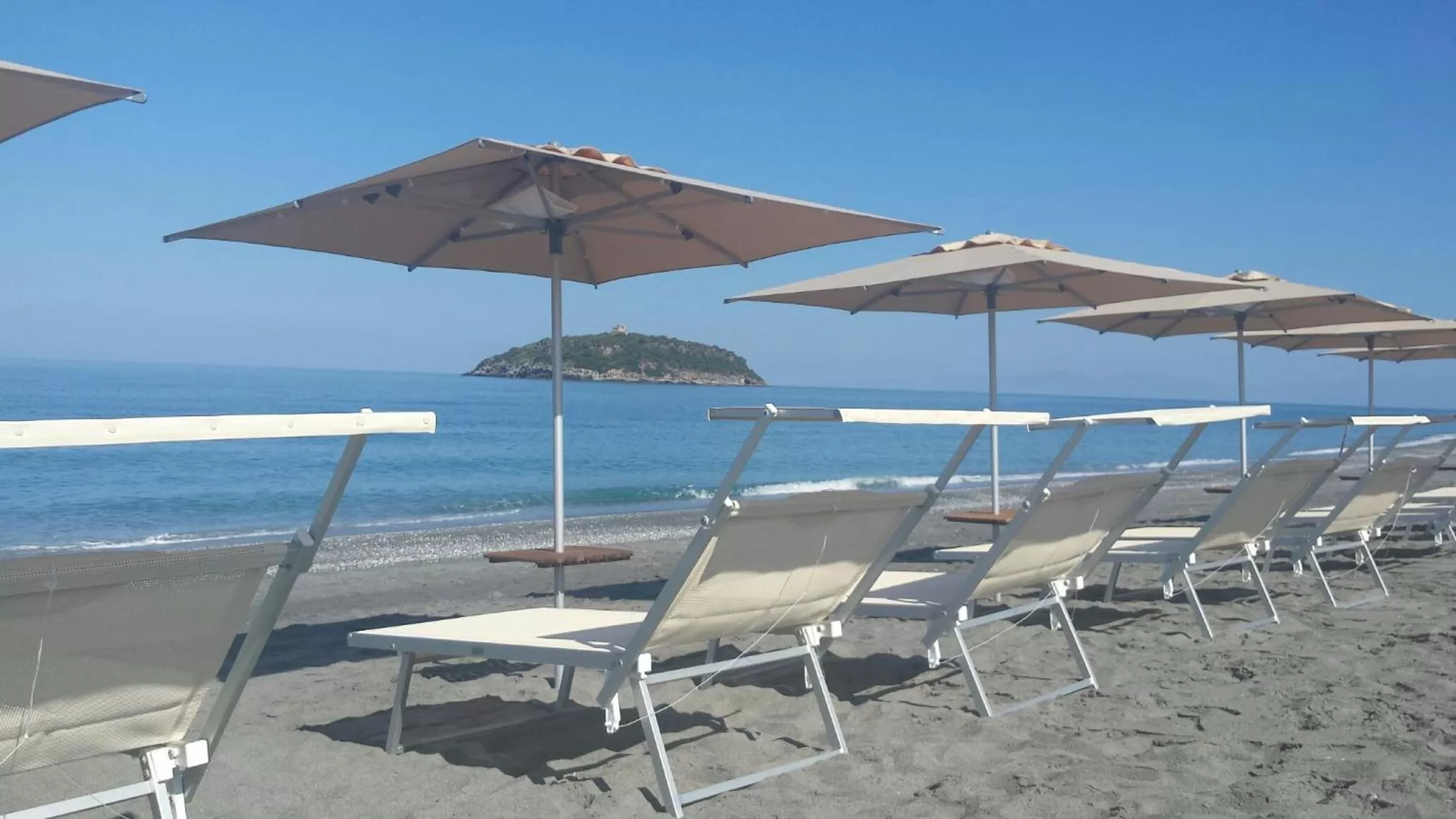 Beach in B&B La Stazione