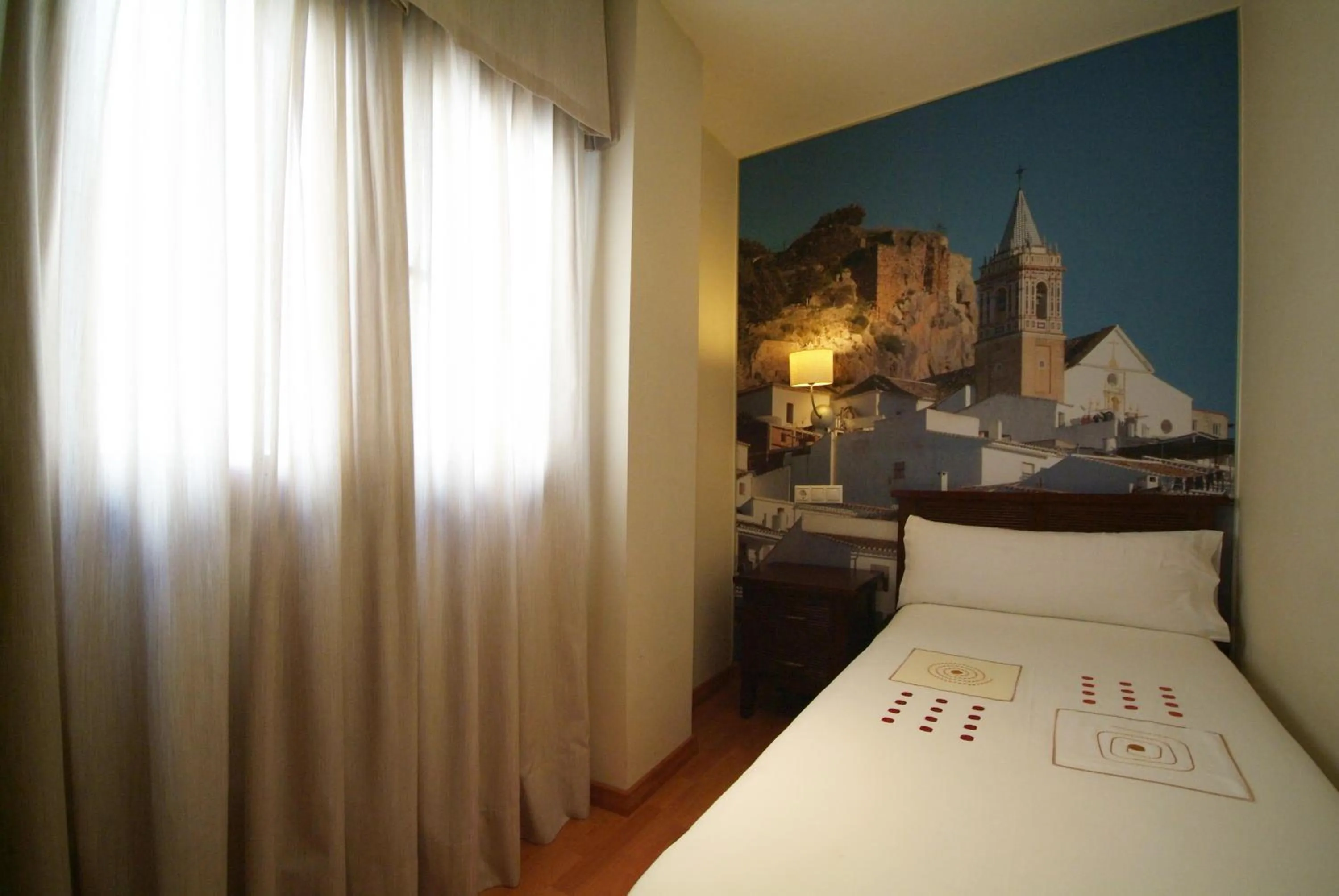 Bedroom, Bed in Apartamentos Ardales