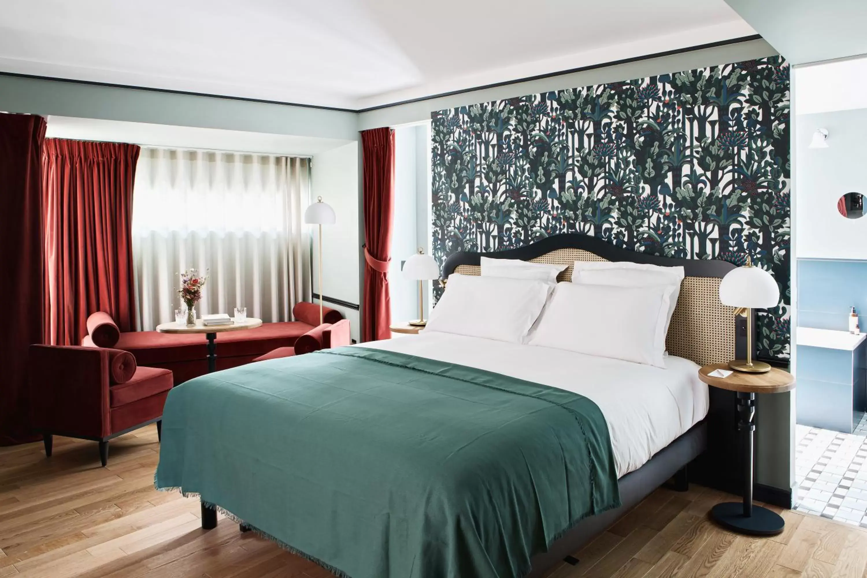 Bedroom, Bed in Hôtel Botaniste