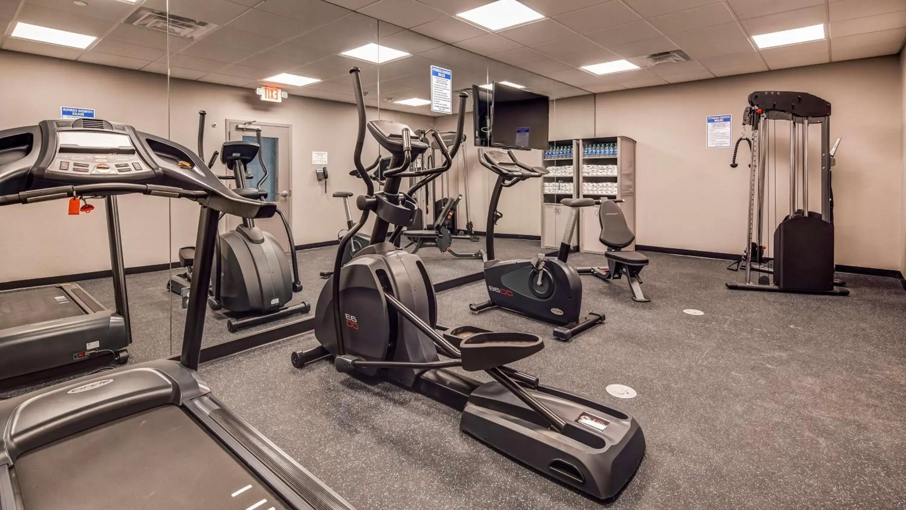 Fitness centre/facilities, Fitness Center/Facilities in SureStay Plus Hotel by Best Western Humble