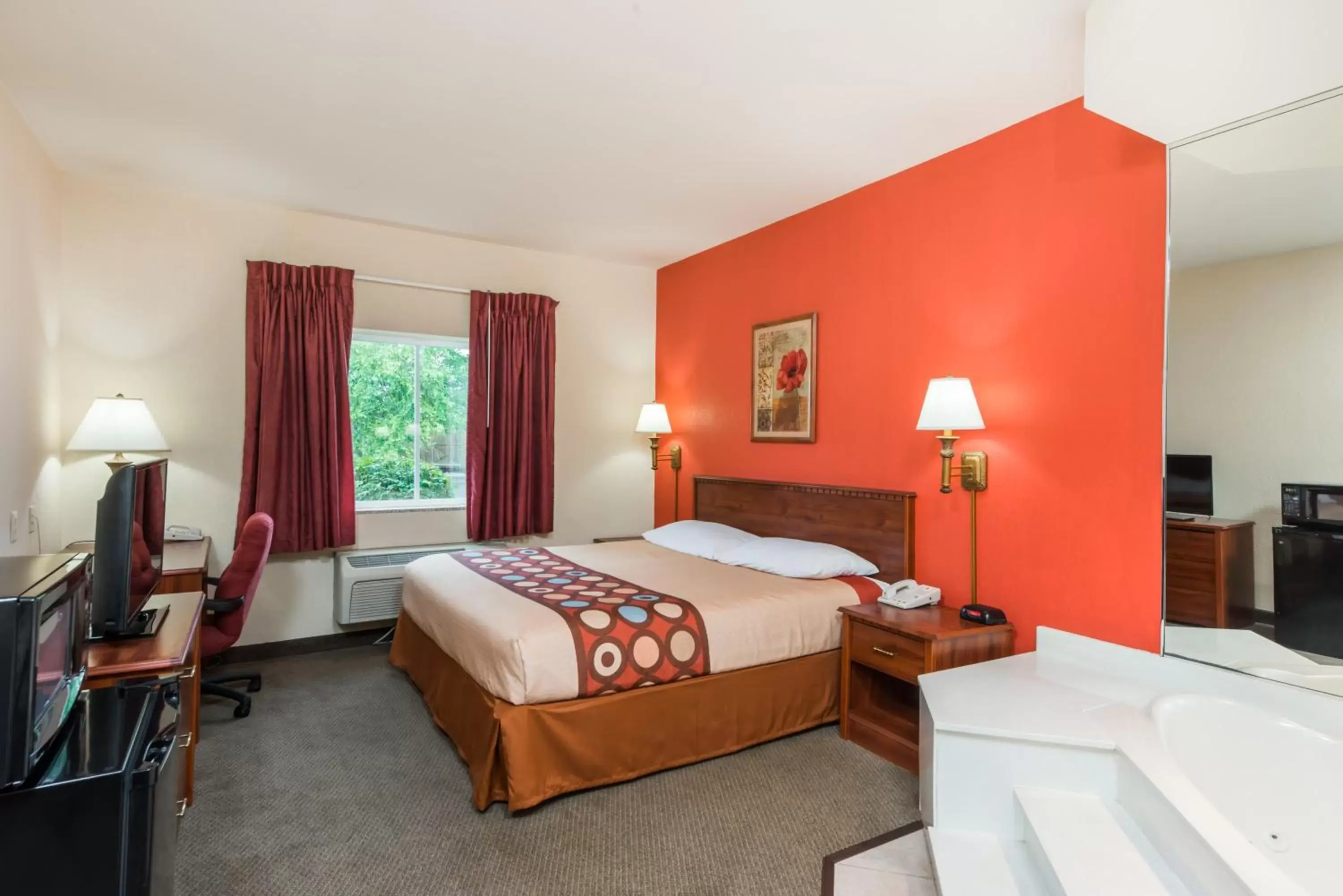 Photo of the whole room, Bed in Super 8 by Wyndham St Robert Ft Leonard Wood Area Photo of the whole room, Bed in Super 8 by Wyndham St Robert Ft Leonard Wood Area