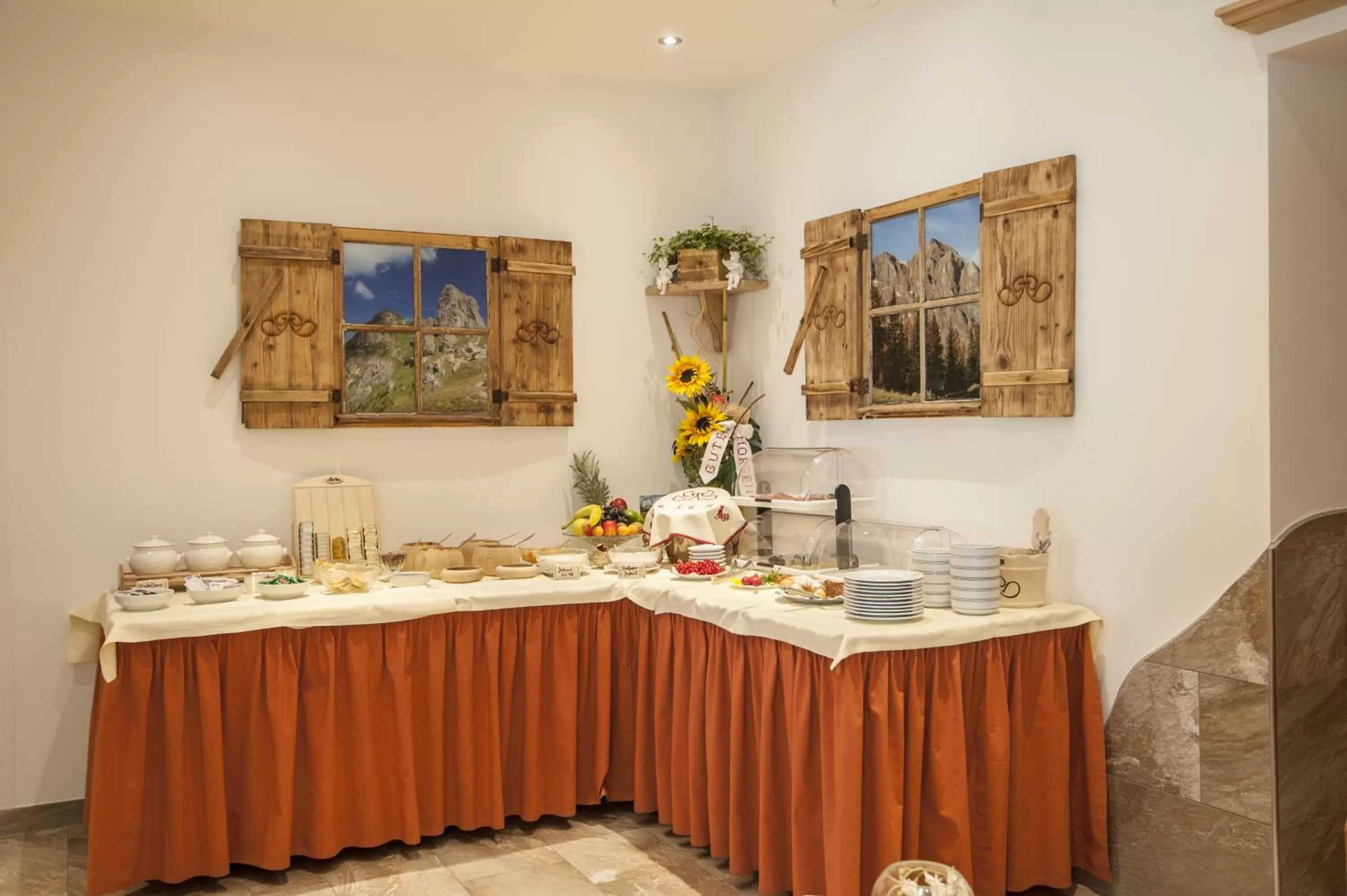 Buffet breakfast in Hotel-Restaurant Burgblick