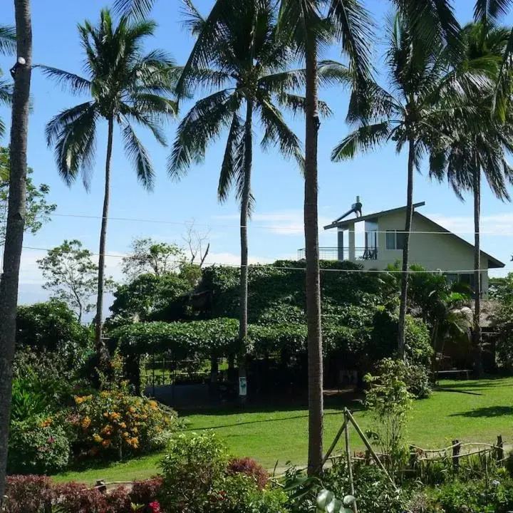 Garden in The Duyan House at Sinagtala Resort