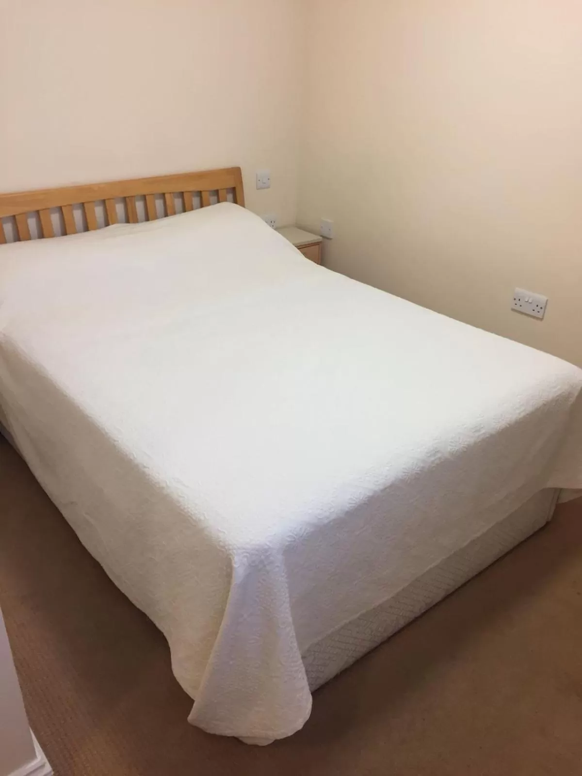 Bed in The Black Bull Inn