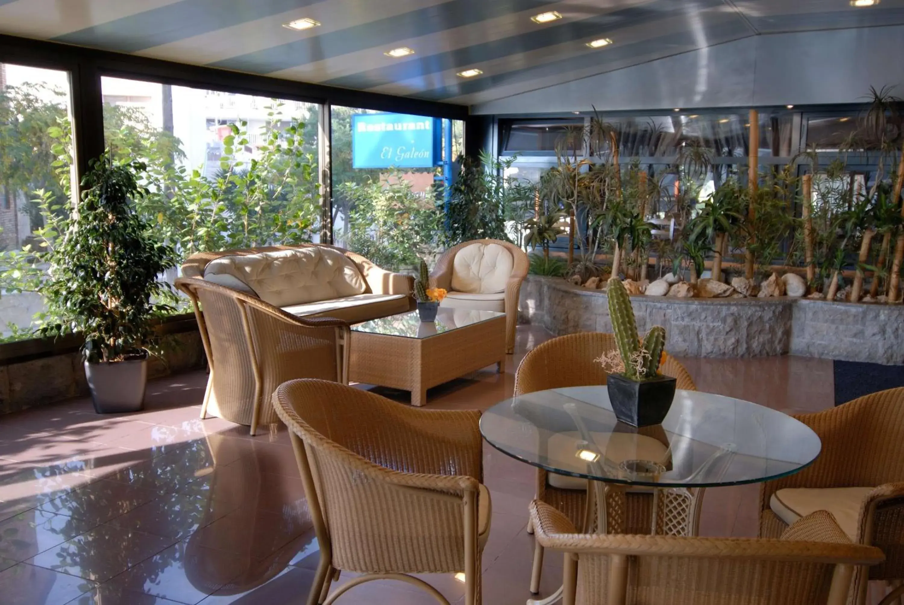 Lobby or reception in Best Western Hotel Mediterraneo