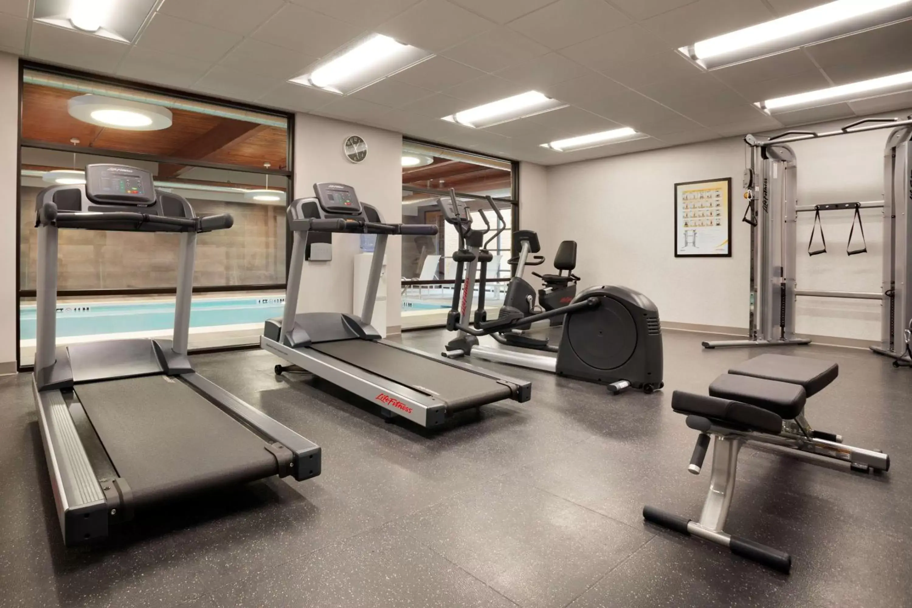 Activities, Fitness Center/Facilities in Country Inn & Suites Asheville River Arts District
