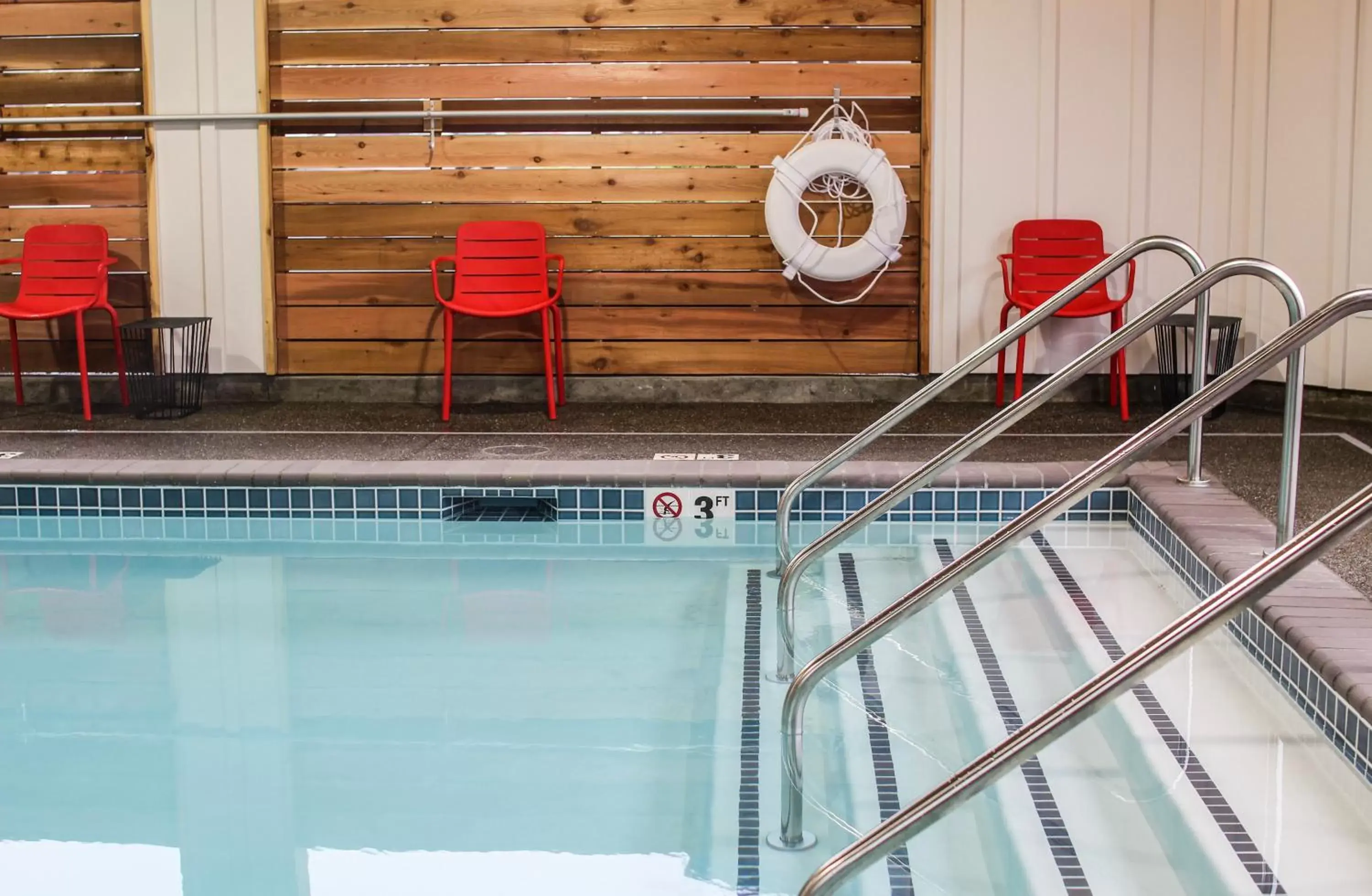 Swimming Pool in Adrift Hotel