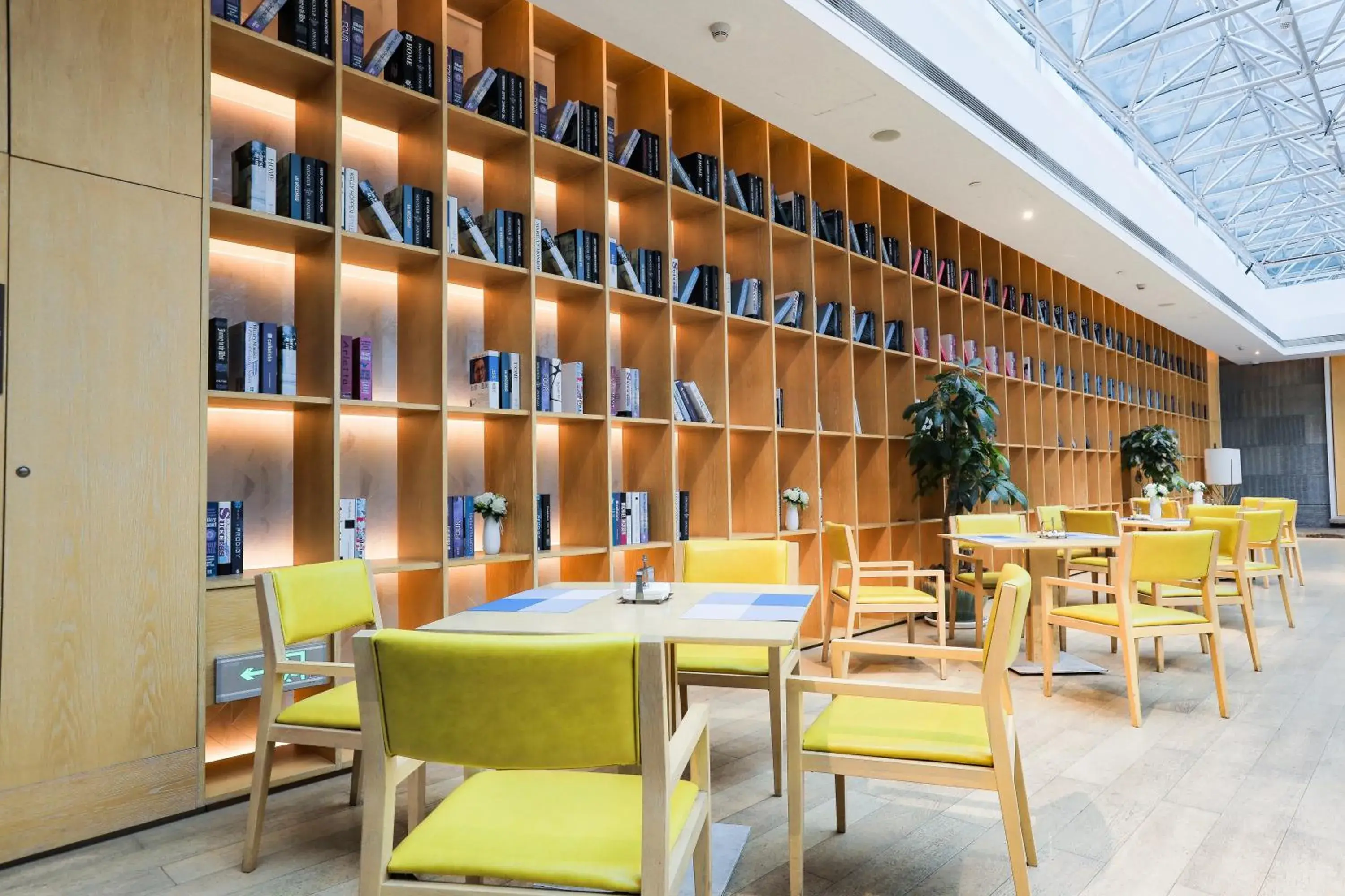 Restaurant/Places to Eat in Holiday Inn Express Shanghai Songjiang Fangta, an IHG Hotel