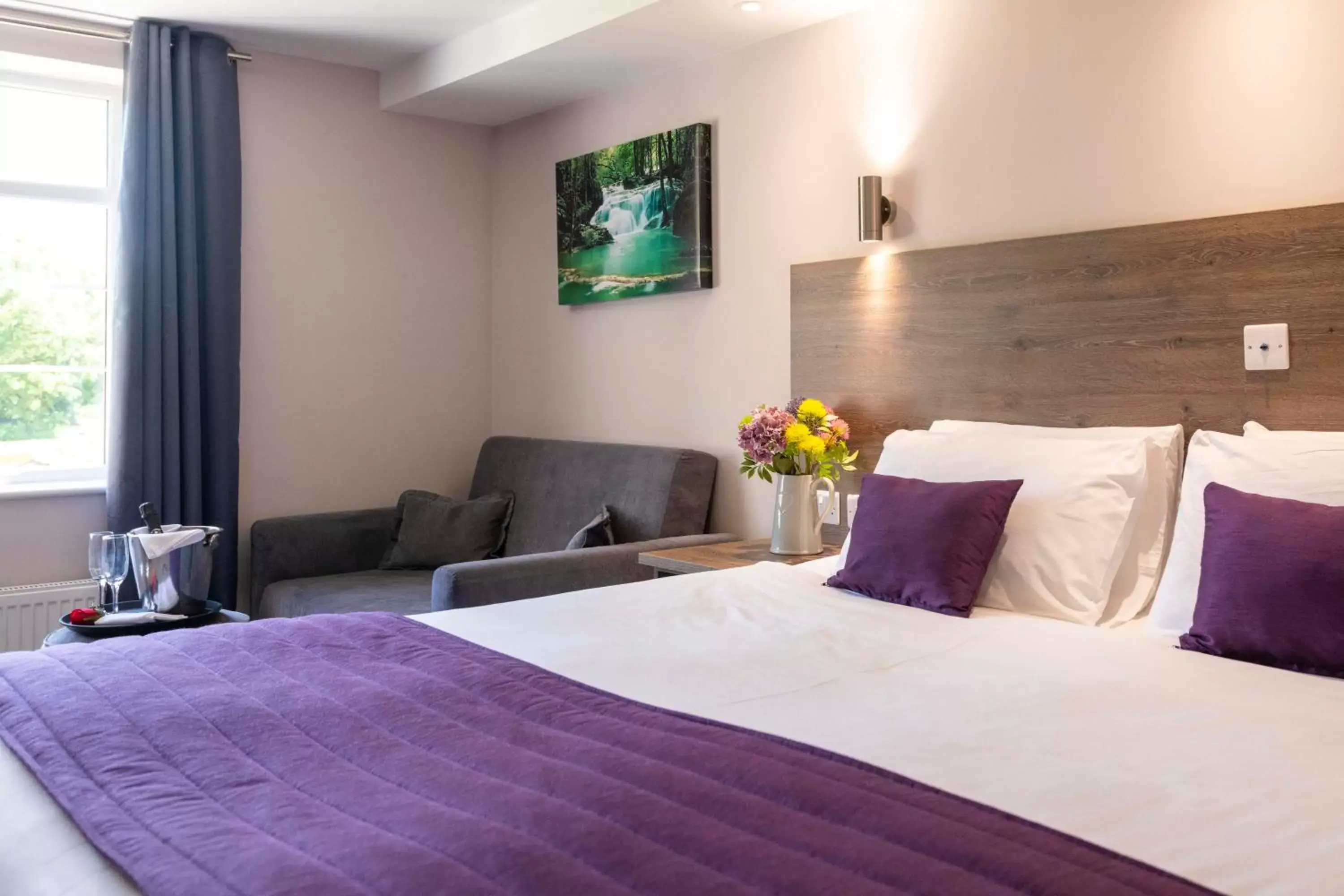 Bedroom, Bed in The Limes Country Lodge Hotel & Admiral Restaurant Bedroom, Bed in The Limes Country Lodge Hotel & Admiral Restaurant