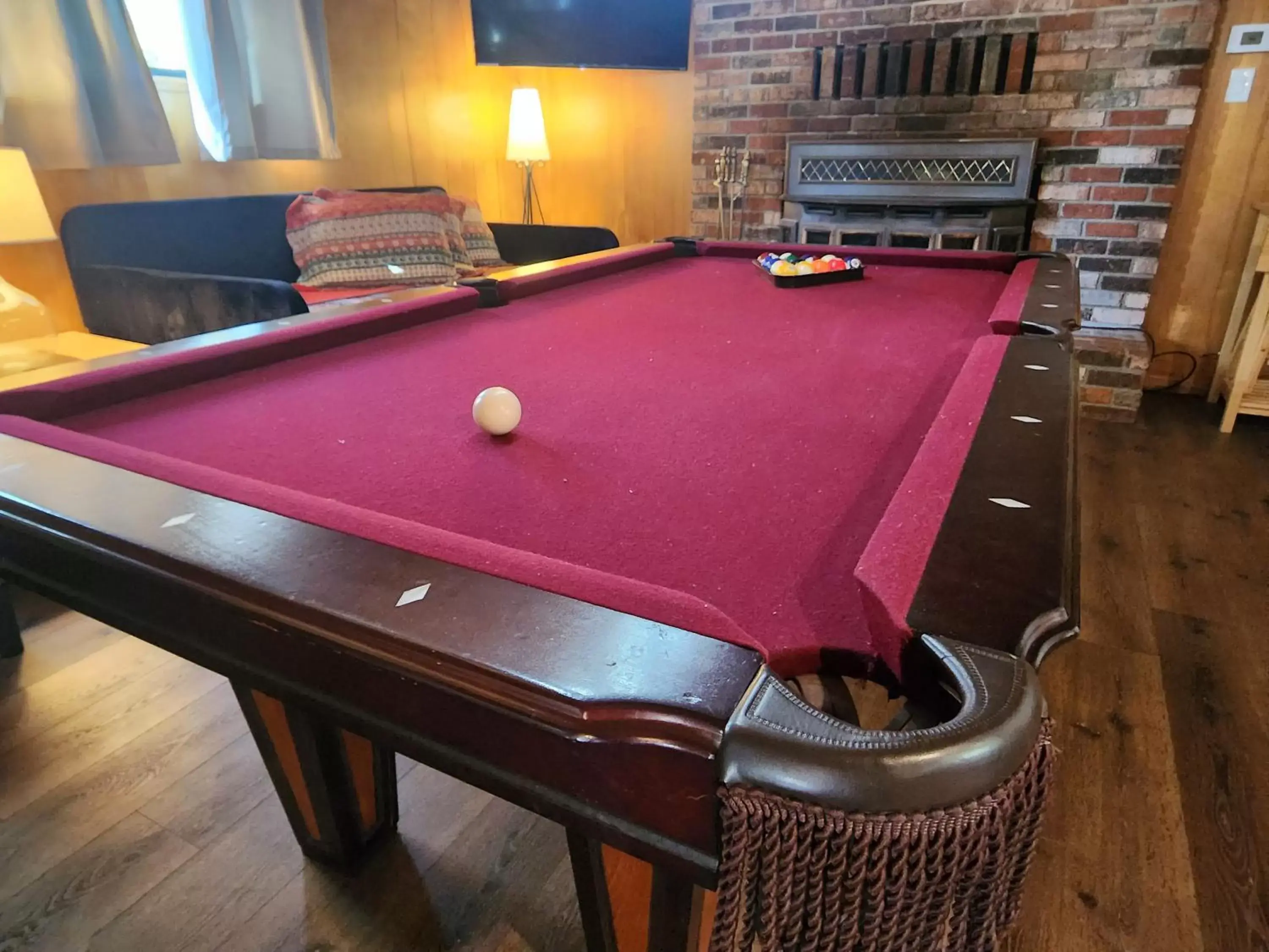 Billiards in Silver Pines Lodge